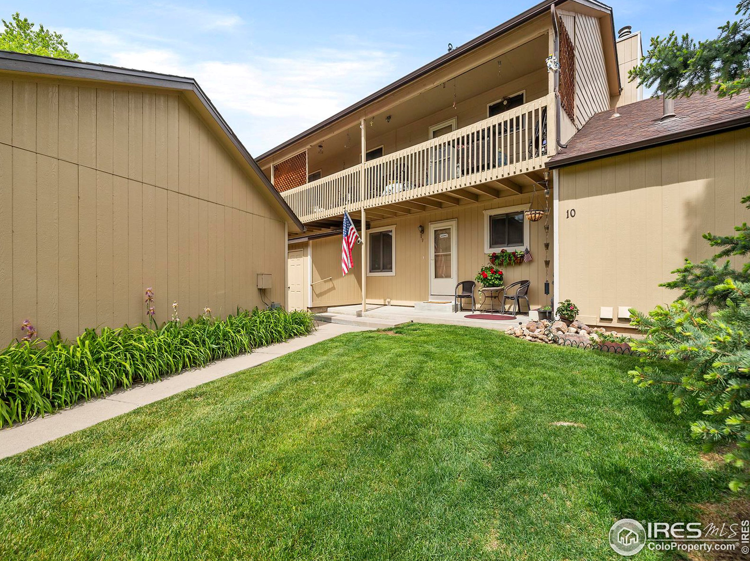 919 Conifer Ct, Fort Collins, CO 80550-4968