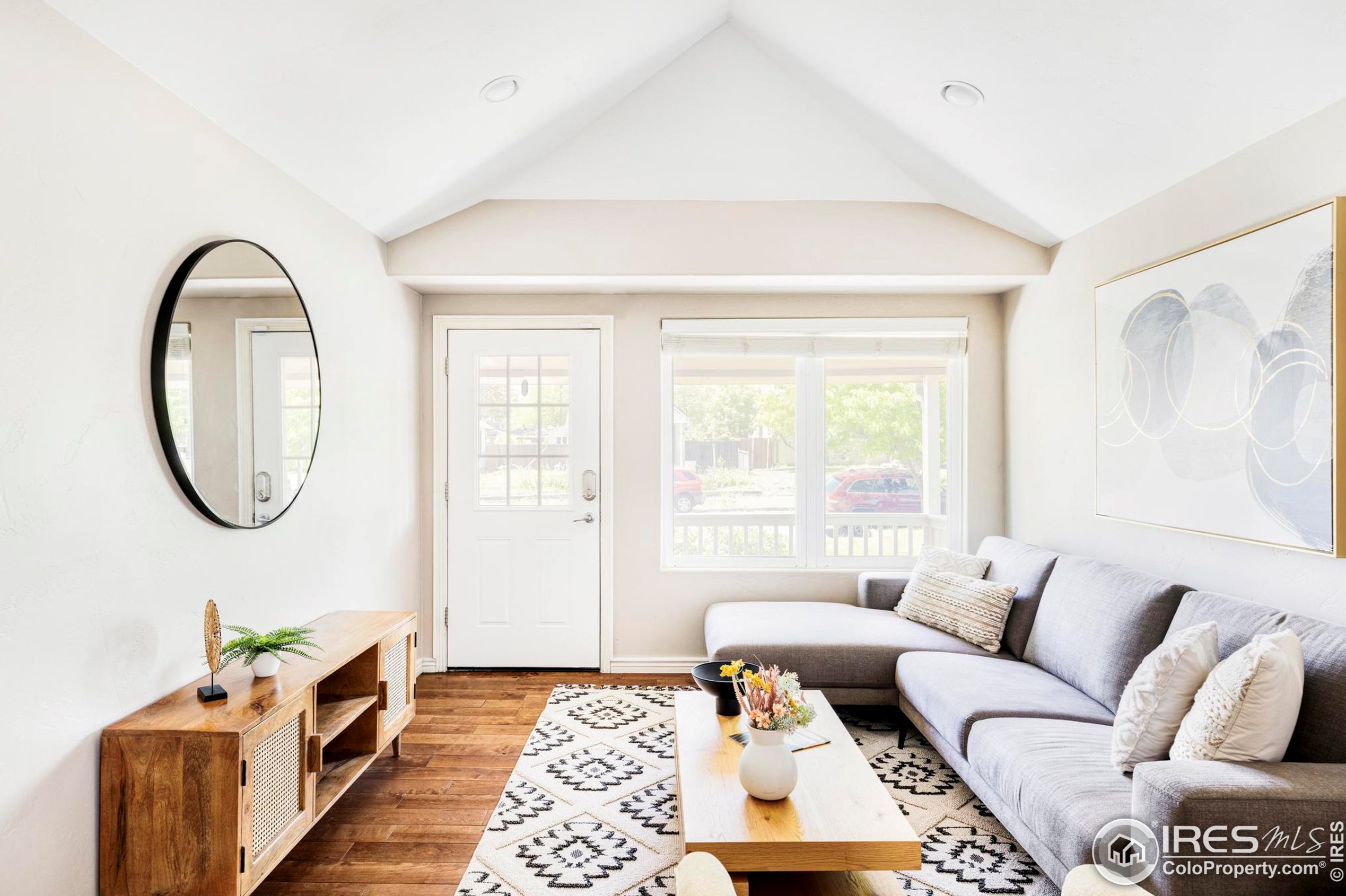 4834 Knox Ct, Denver, CO 80221