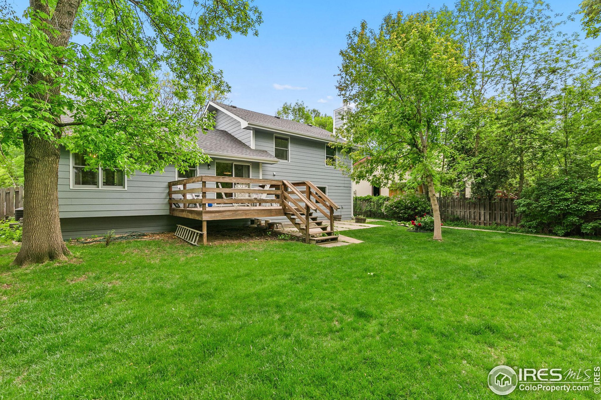 2531 Eastwood Dr, Fort Collins CO  80525-2020 exterior
