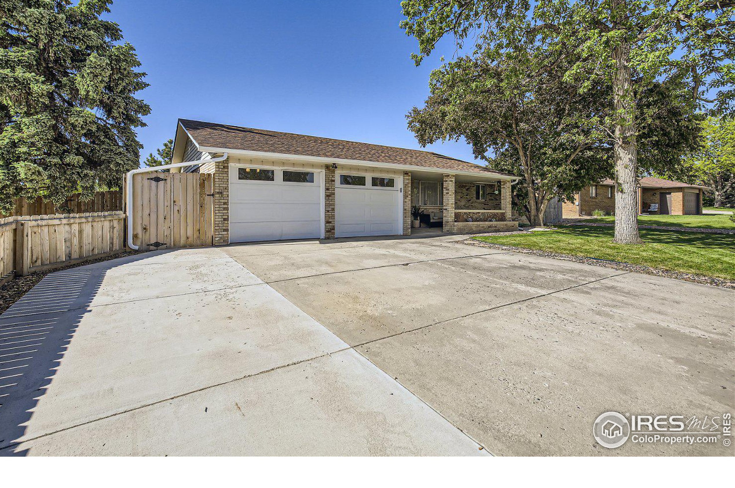 306 Juniper Pl, Loveland, CO 80538-1742