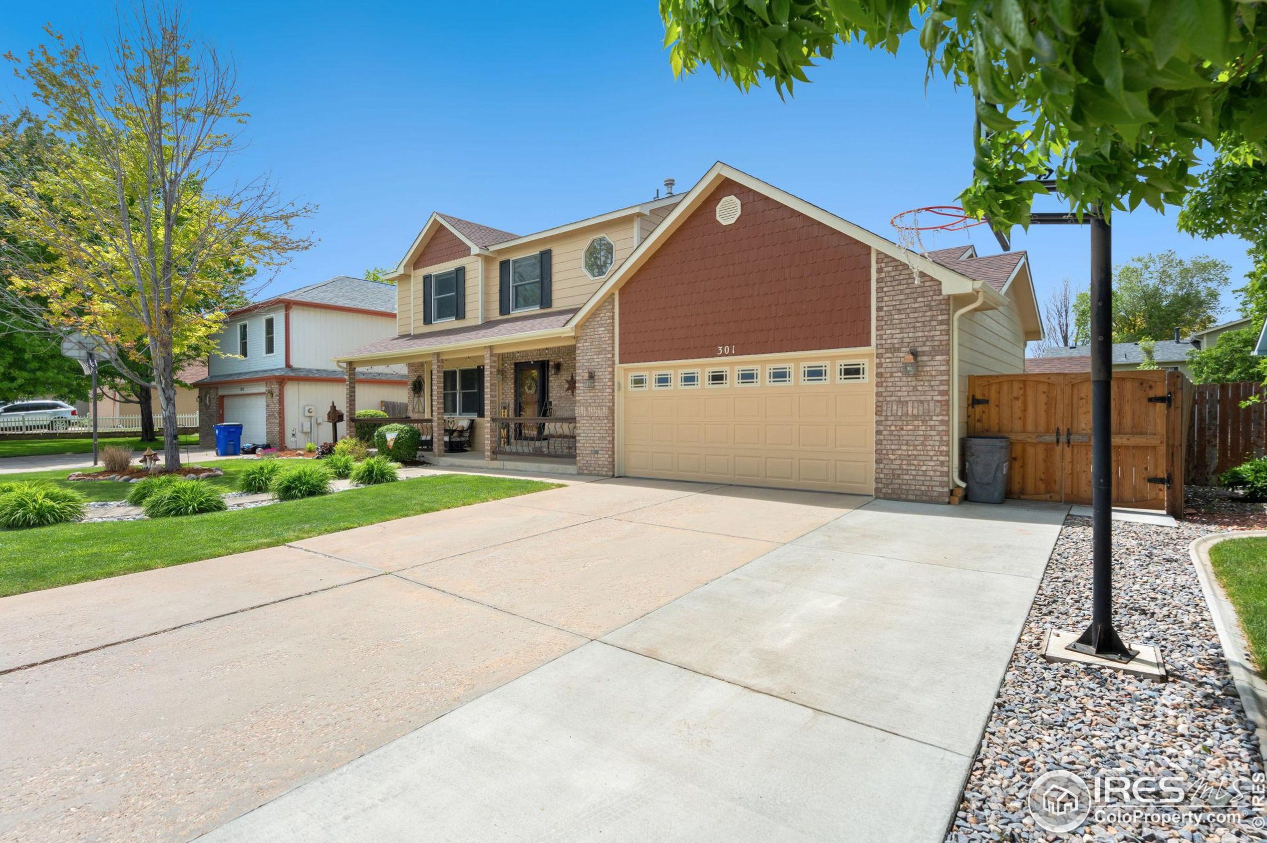 301 49th Ave, Greeley CO  80634-4319 exterior