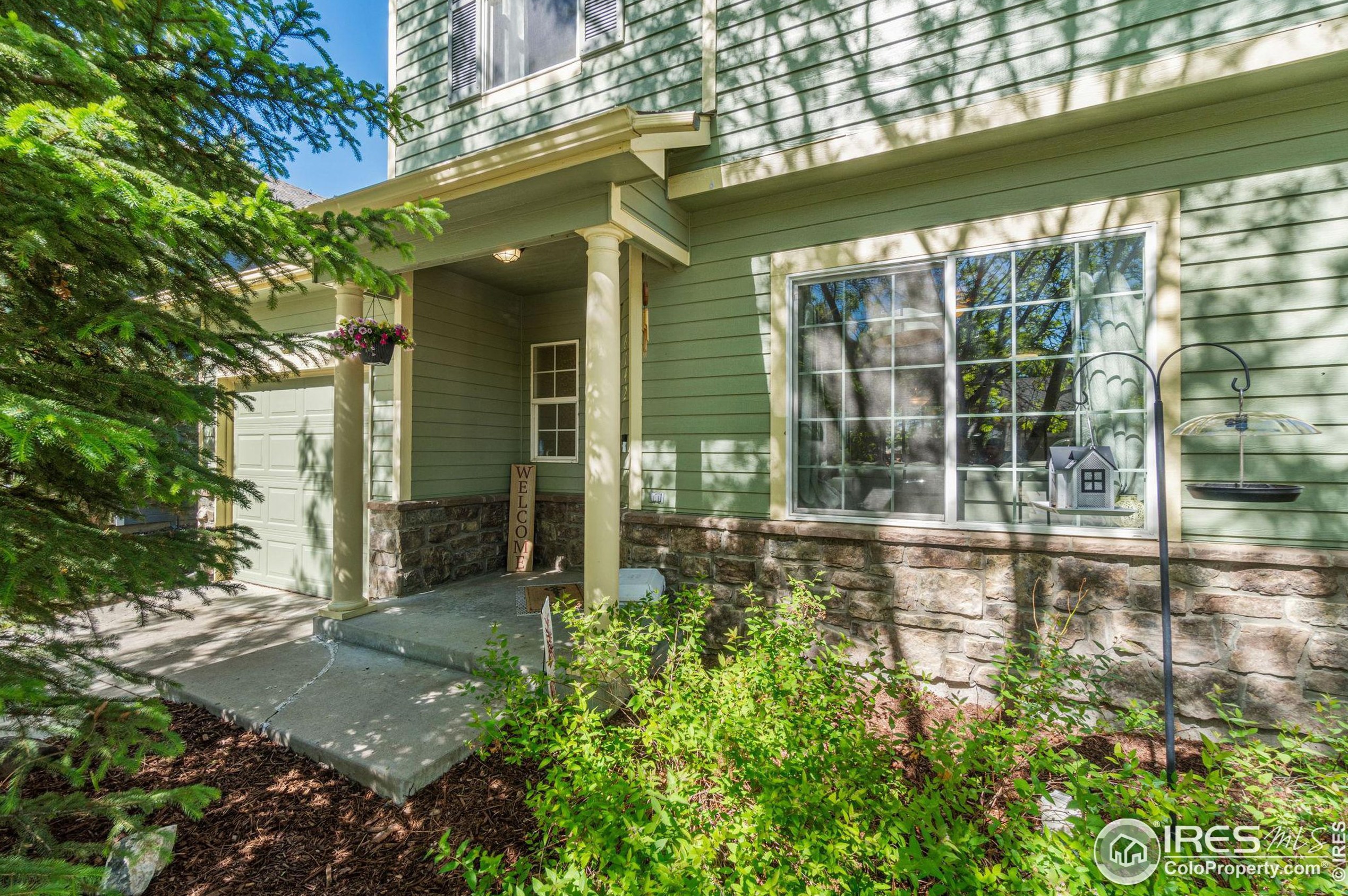6142 Shamrock Cir, Longmont, CO 80530-4854