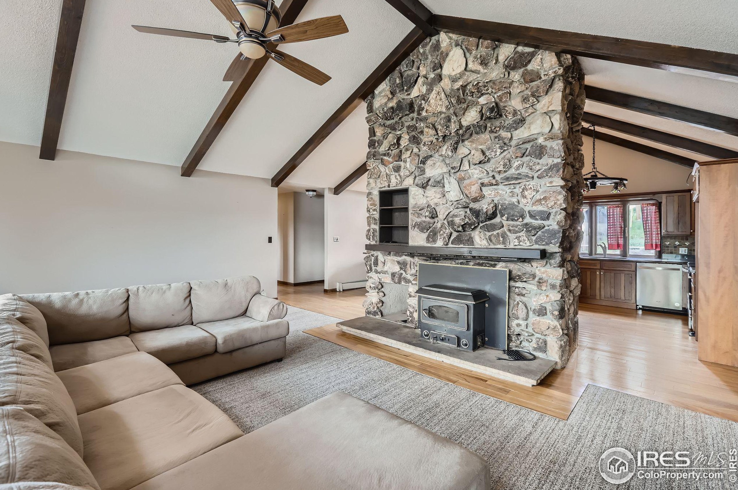 4225 Fawn Trl, Loveland CO 80537-8300 exterior