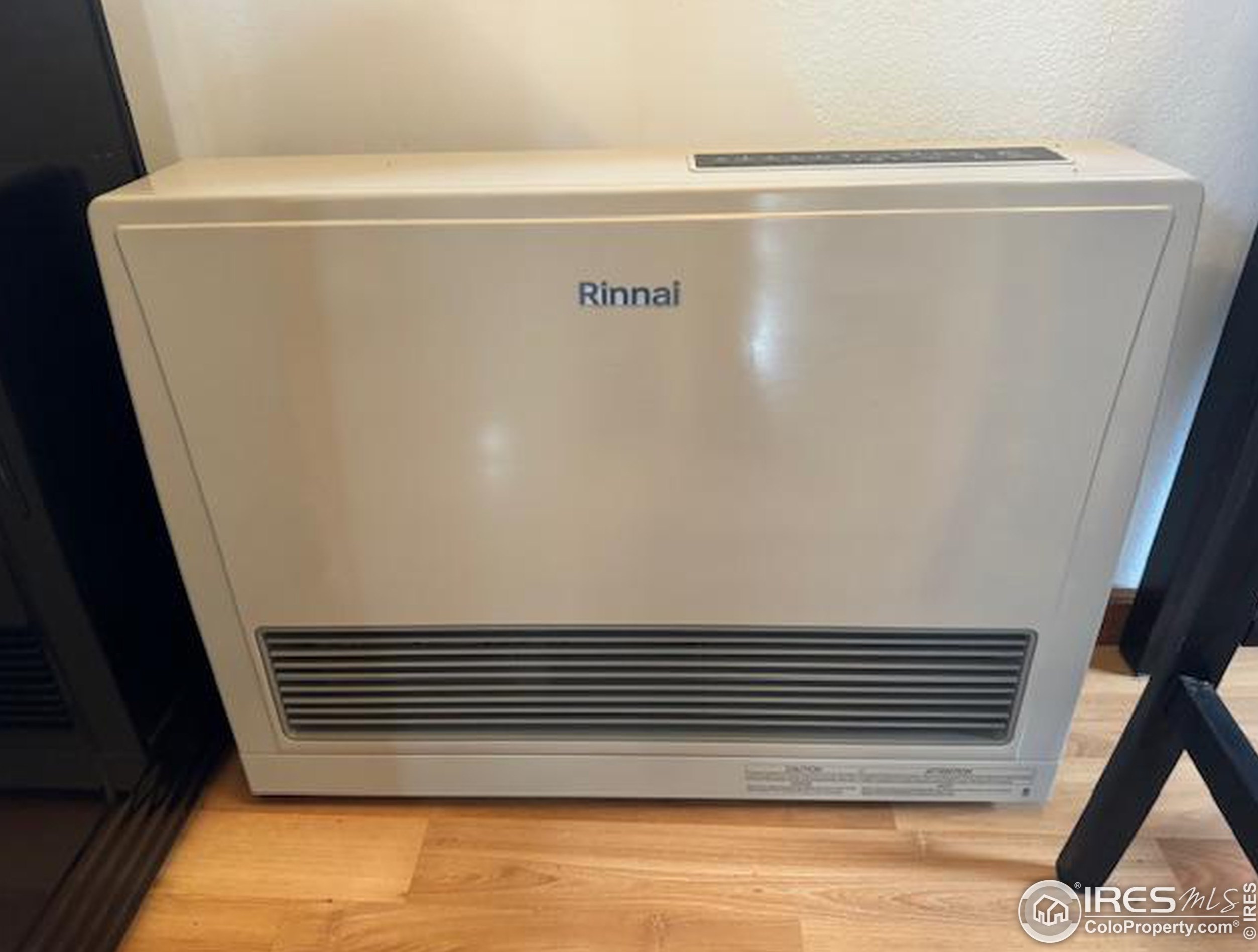 146 Hummer Dr, Nederland CO 80466-9562 exterior