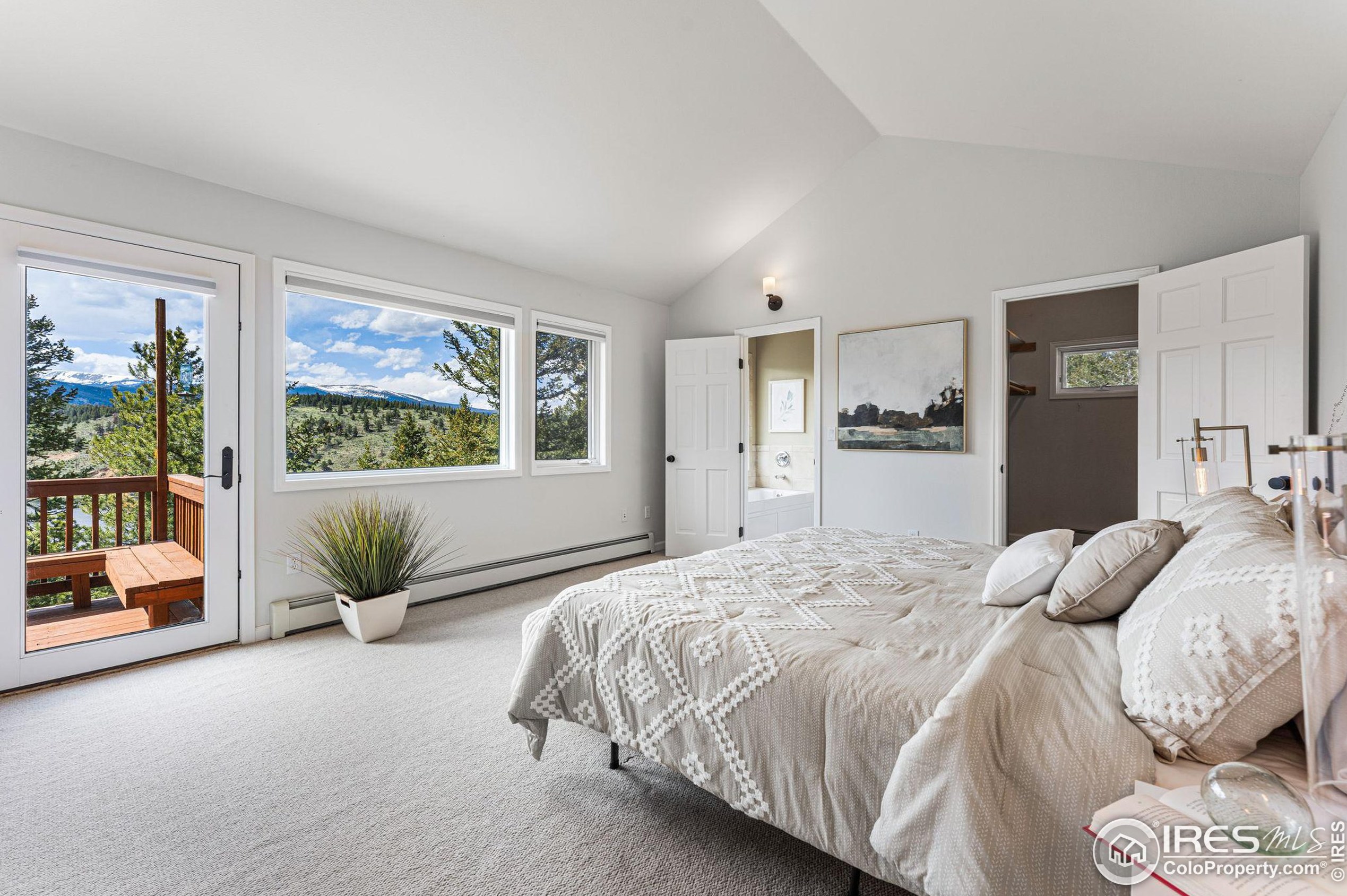 91 Pinecliff Trl, Nederland CO 80466-9691 exterior