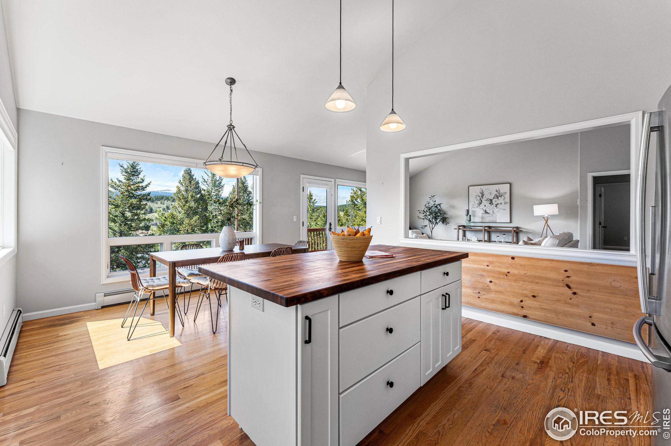 91 Pinecliff Trl, Nederland CO 80466-9691 exterior