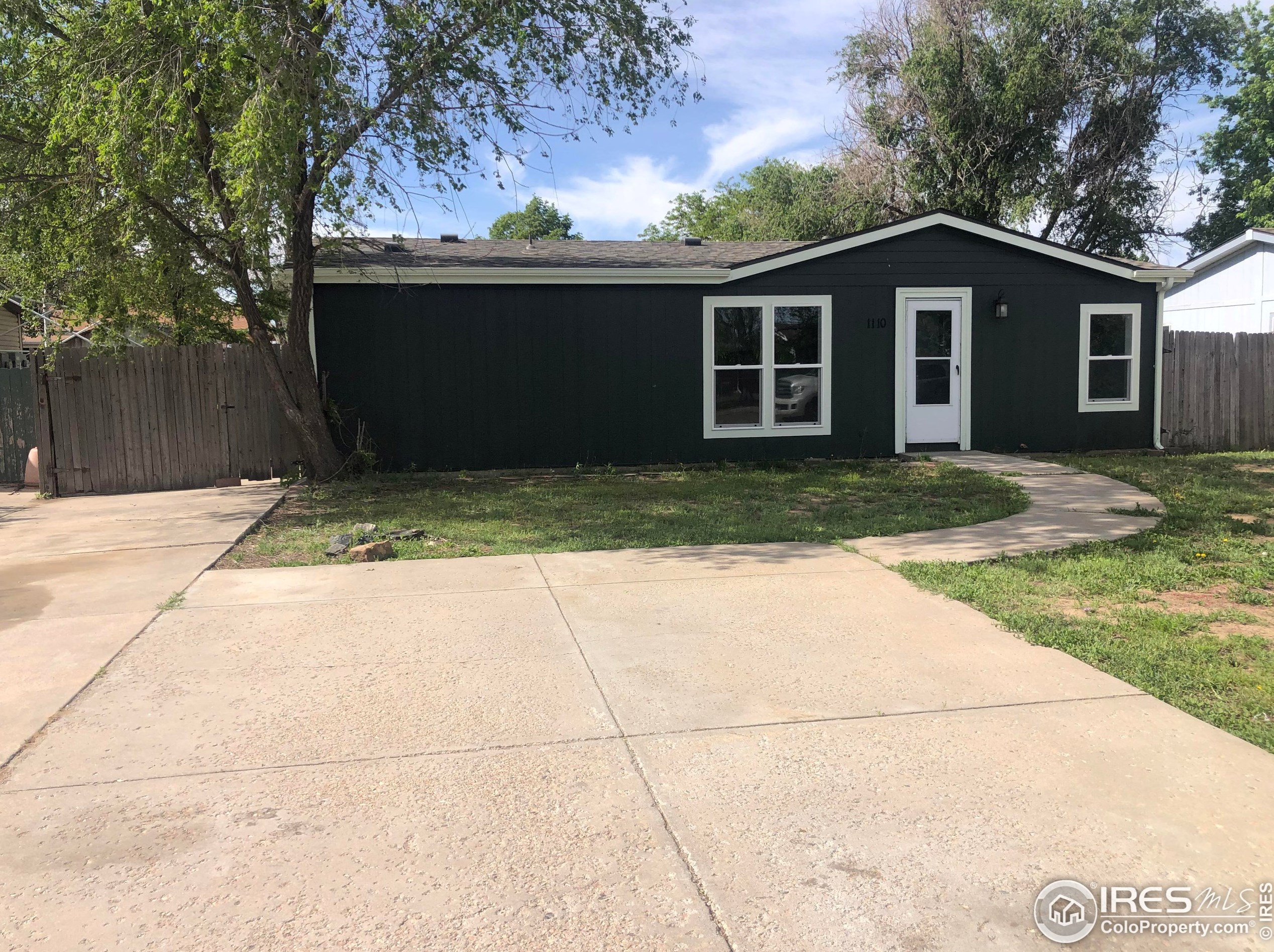 1110 Stage Dr, Wattenburg, CO 80621-2747