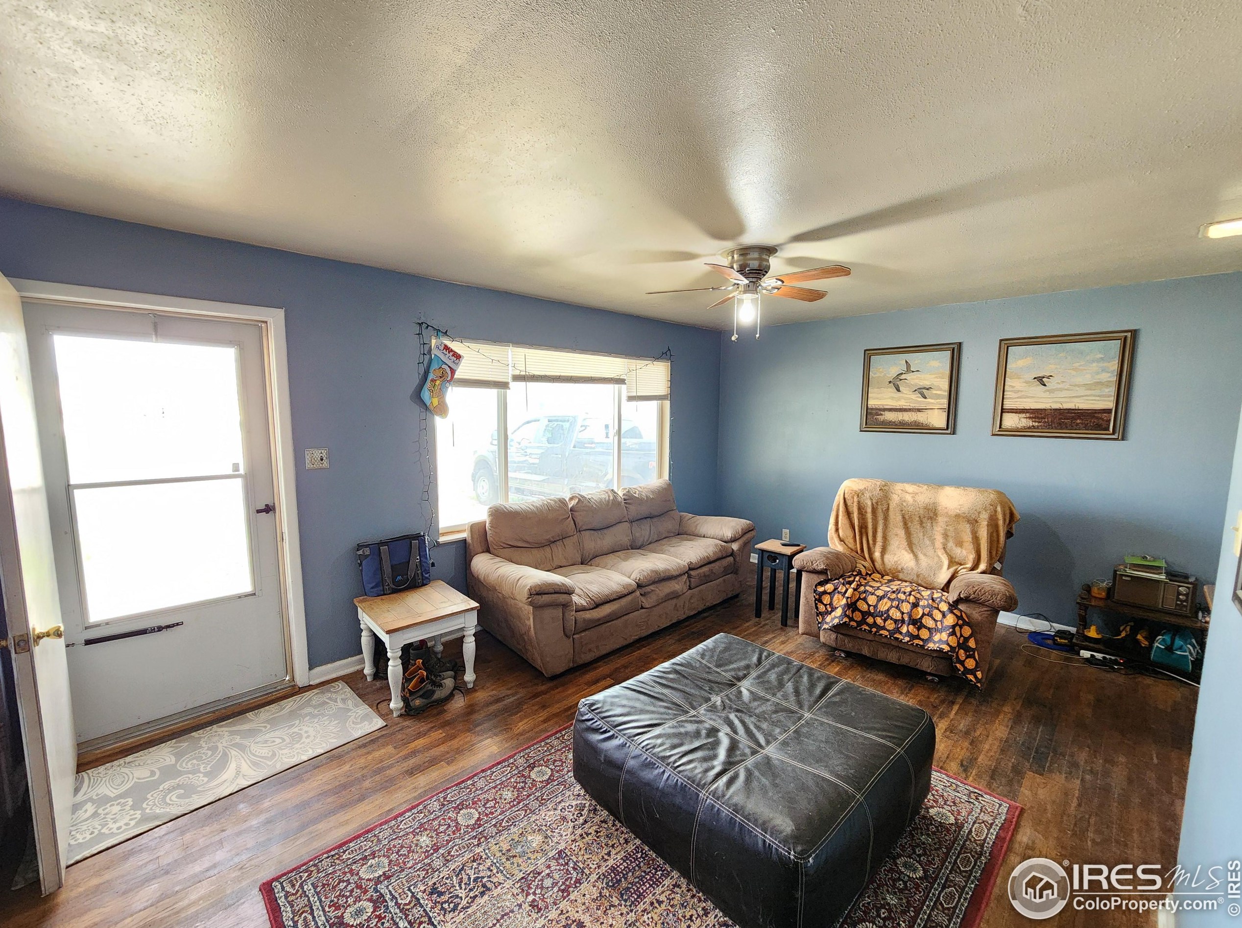 335 Valley Dr, Sterling, CO 80751-2425