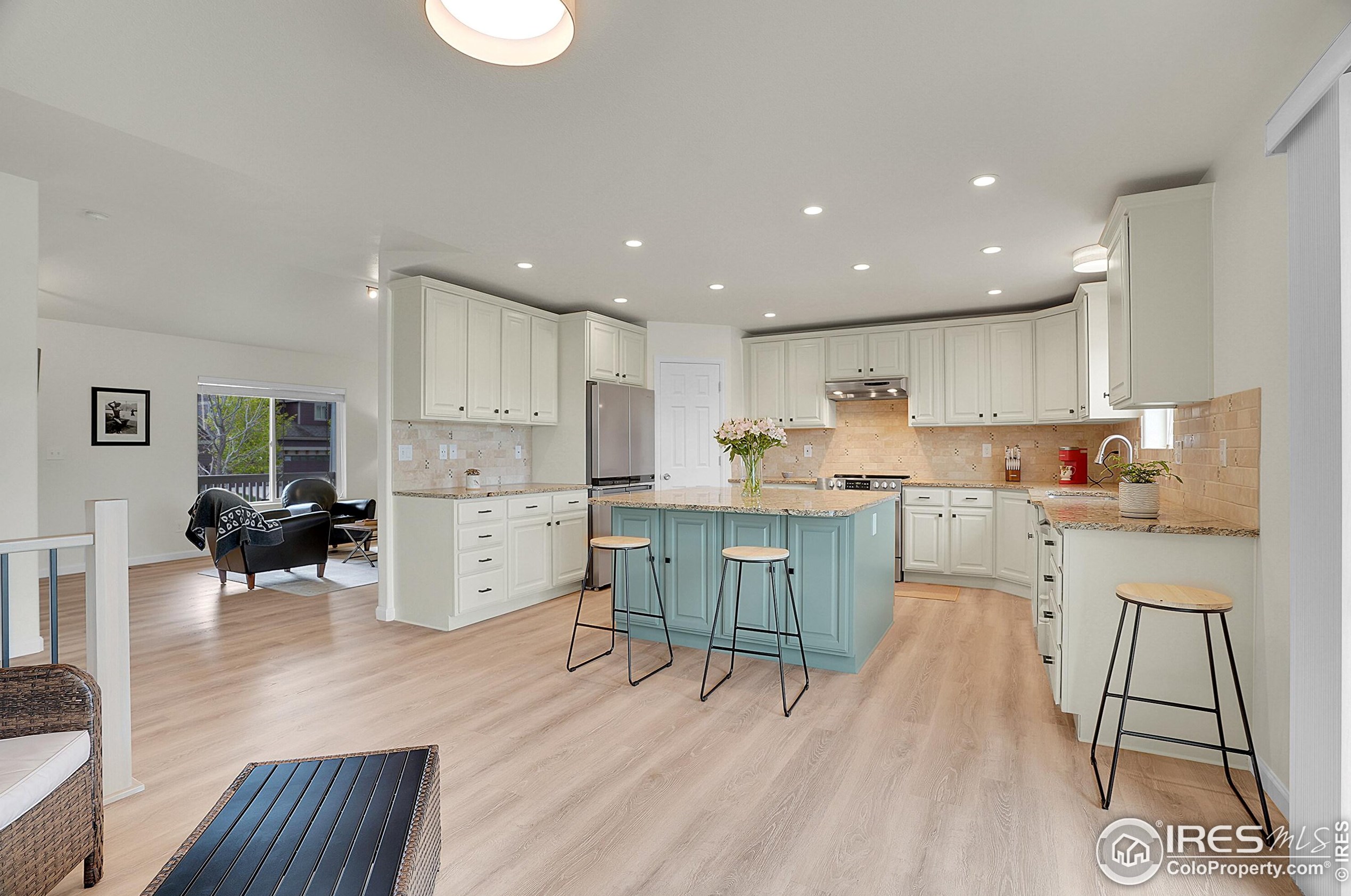 1725 Exeter St, Longmont, CO 80513-7010