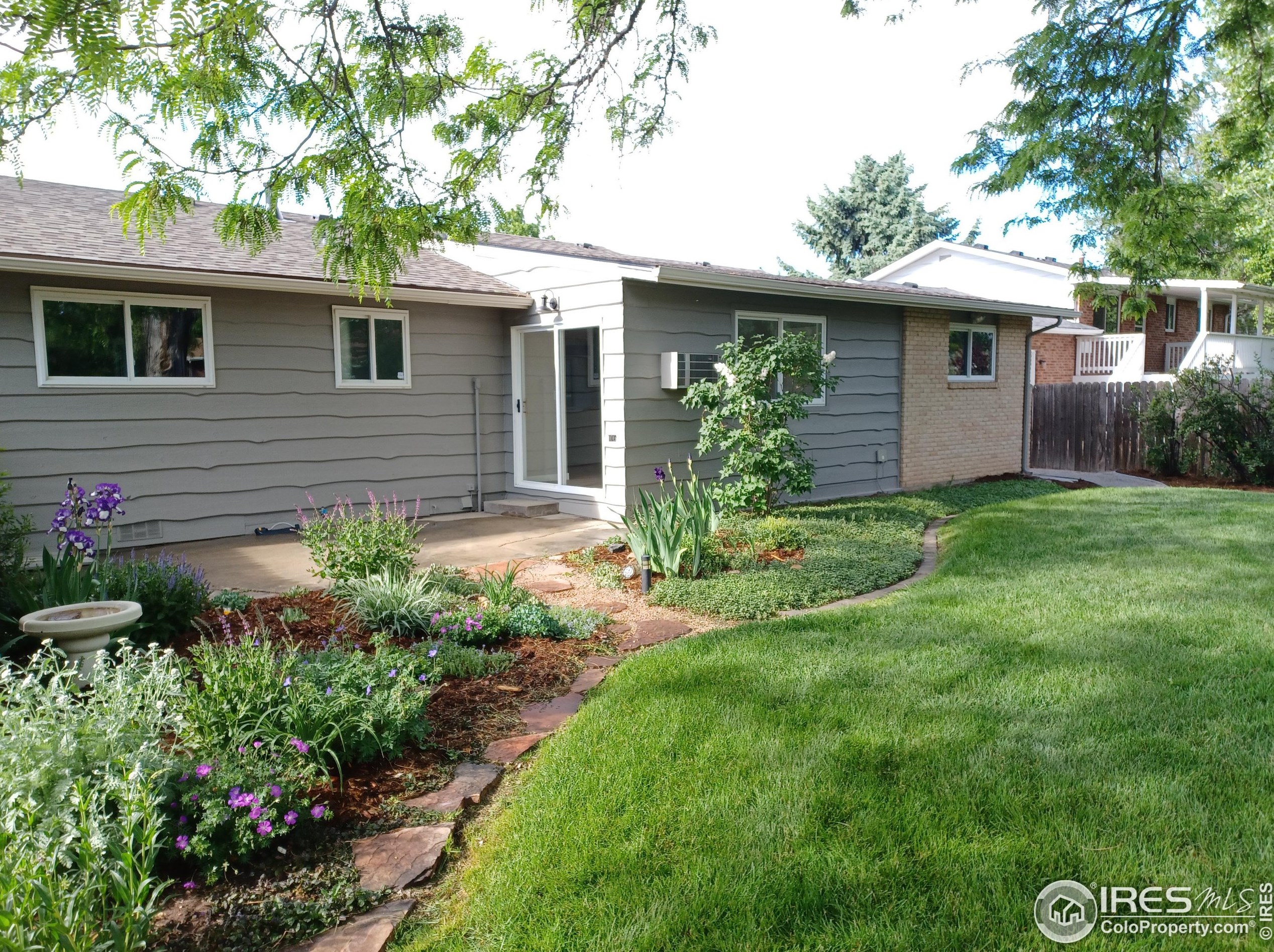 1065 Coffman St, Longmont CO  80501-4340 exterior