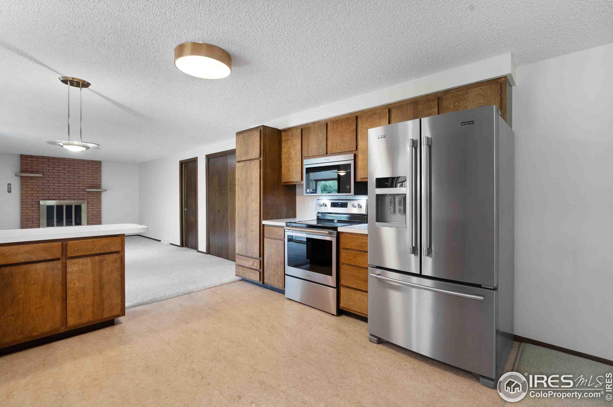 2007 Empire Ave, Loveland CO 80538-3653 exterior