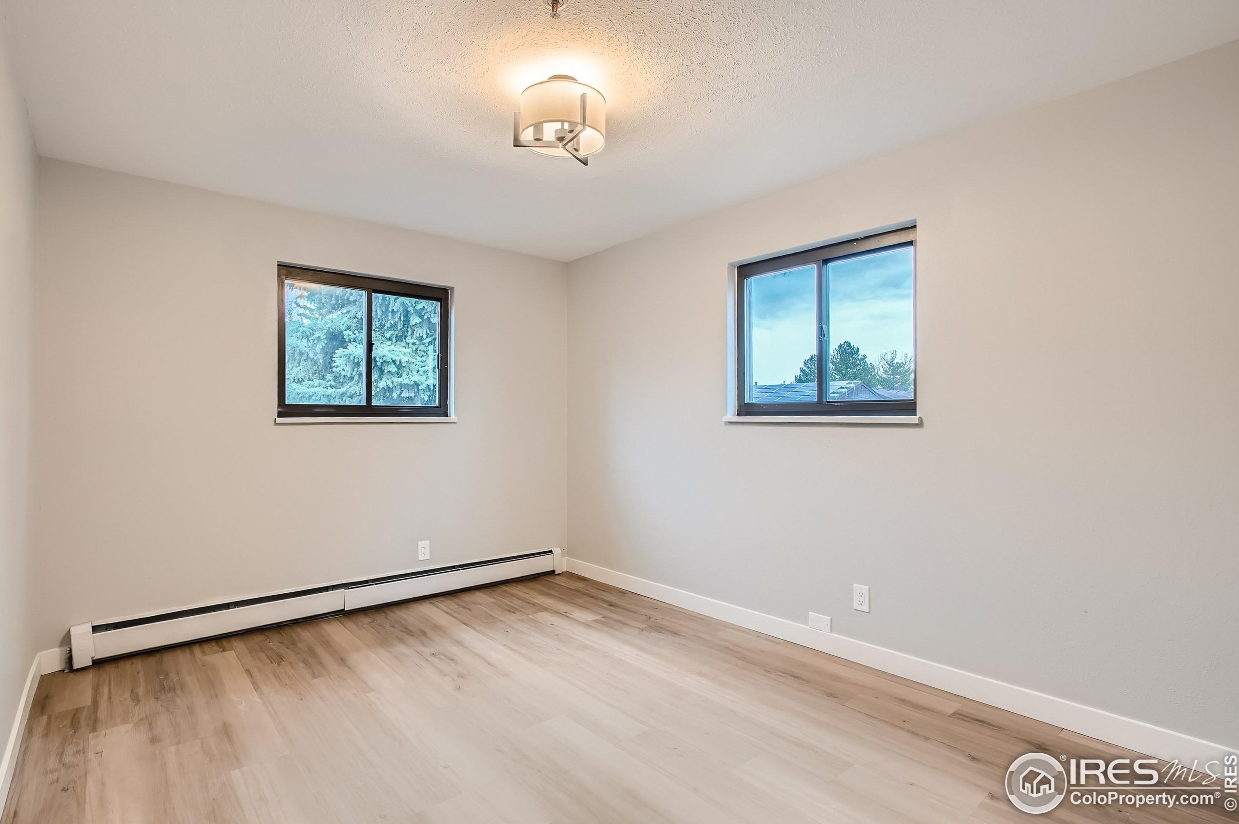 435 Manhattan Dr, Boulder CO 80303-4242 exterior