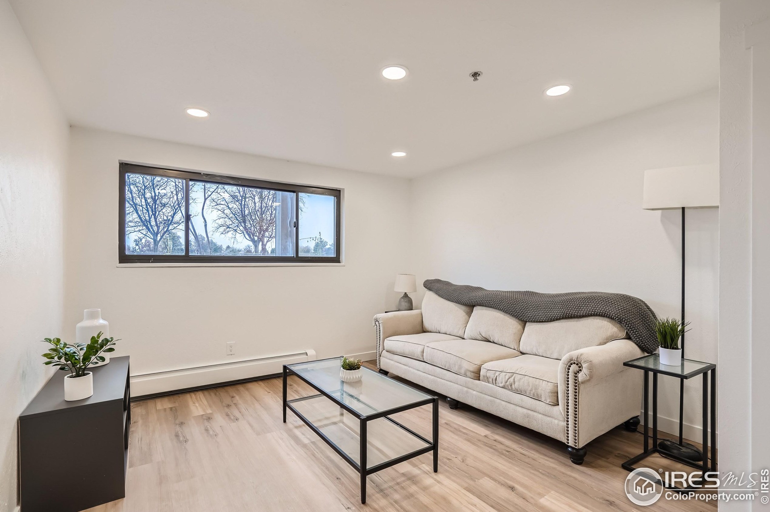 435 Manhattan Dr, Boulder CO 80303-4242 exterior