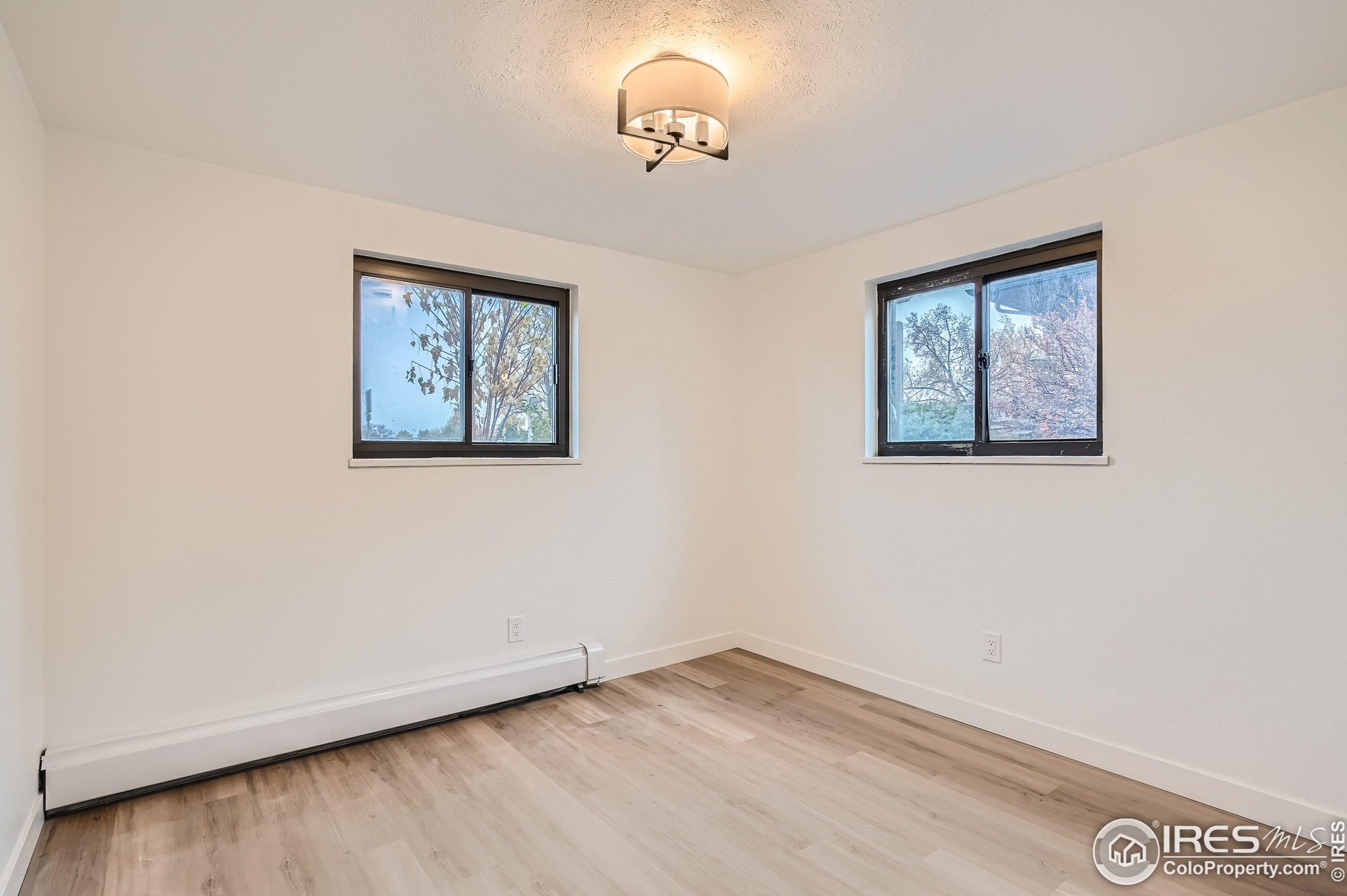 435 Manhattan Dr, Boulder CO 80303-4242 exterior