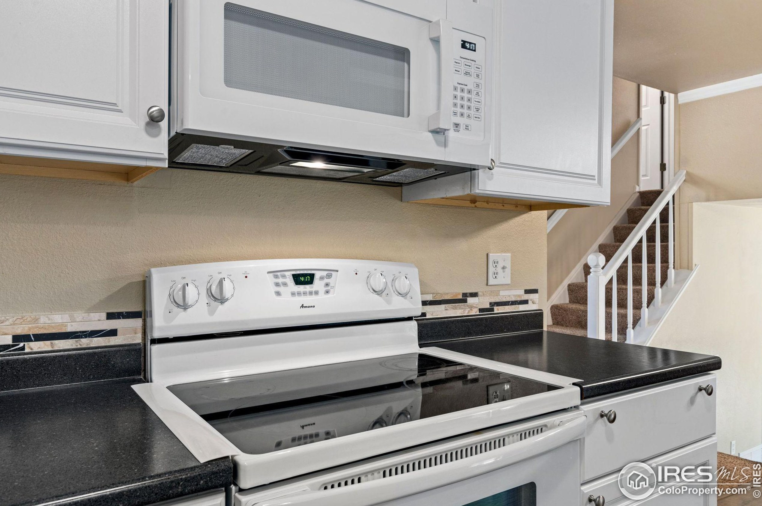 2421 Albany Ave, Loveland CO 80538-4117 exterior