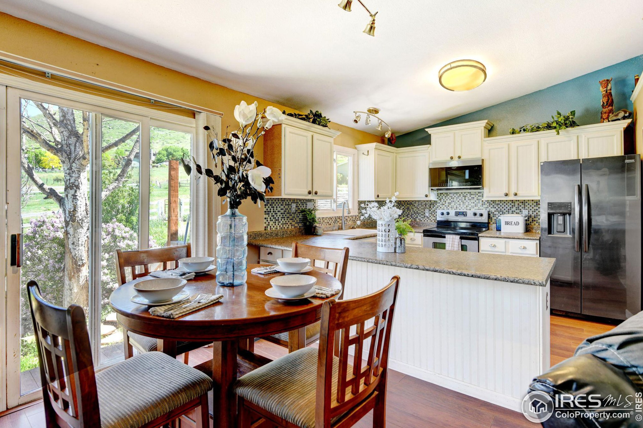 208 Mccolm St, Longmont CO 80513-8967 exterior