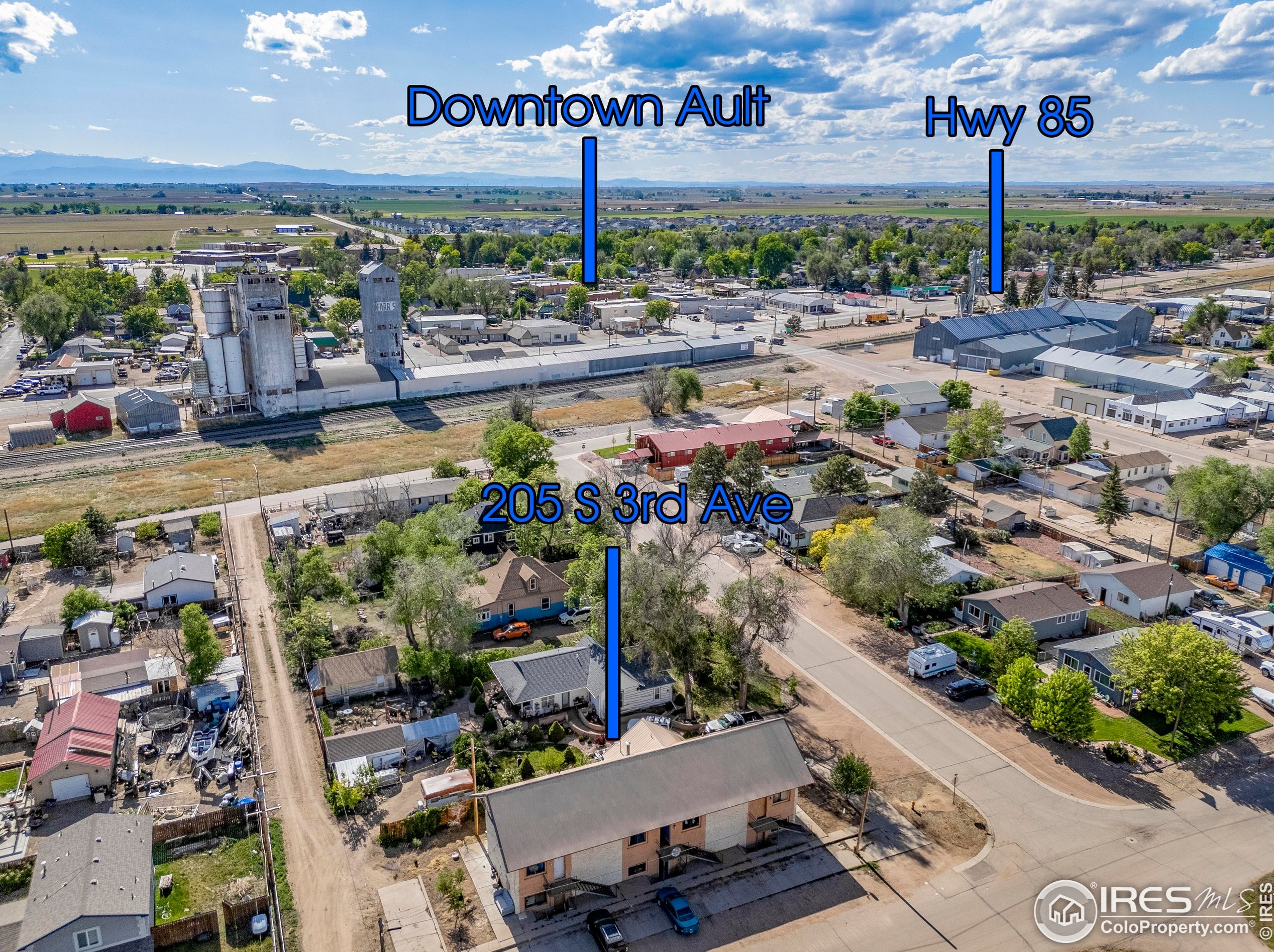 205 3rd Ave, Ault, CO 80610-9685