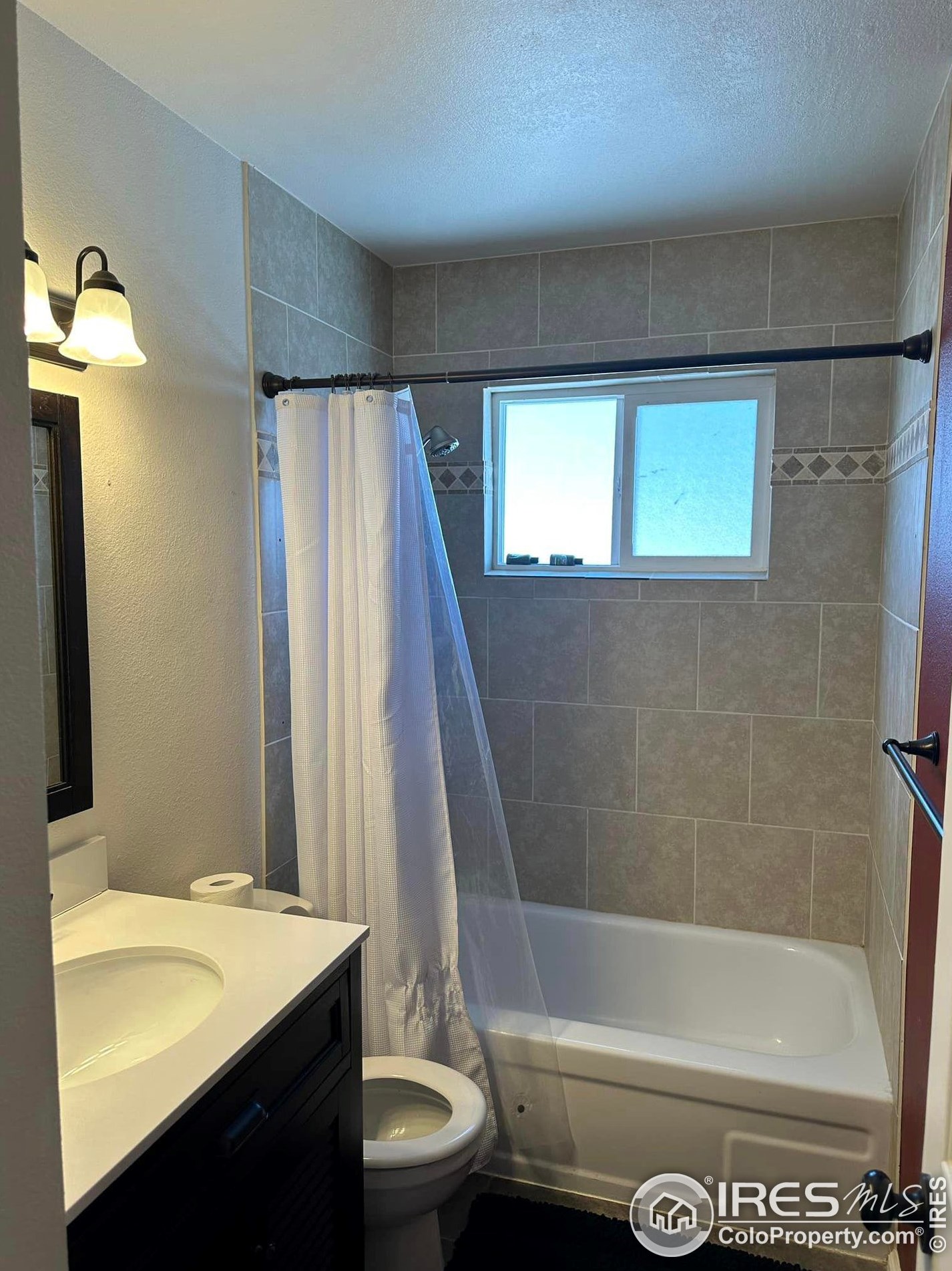 435 Juniper Ave, Eaton CO 80615-3603 exterior