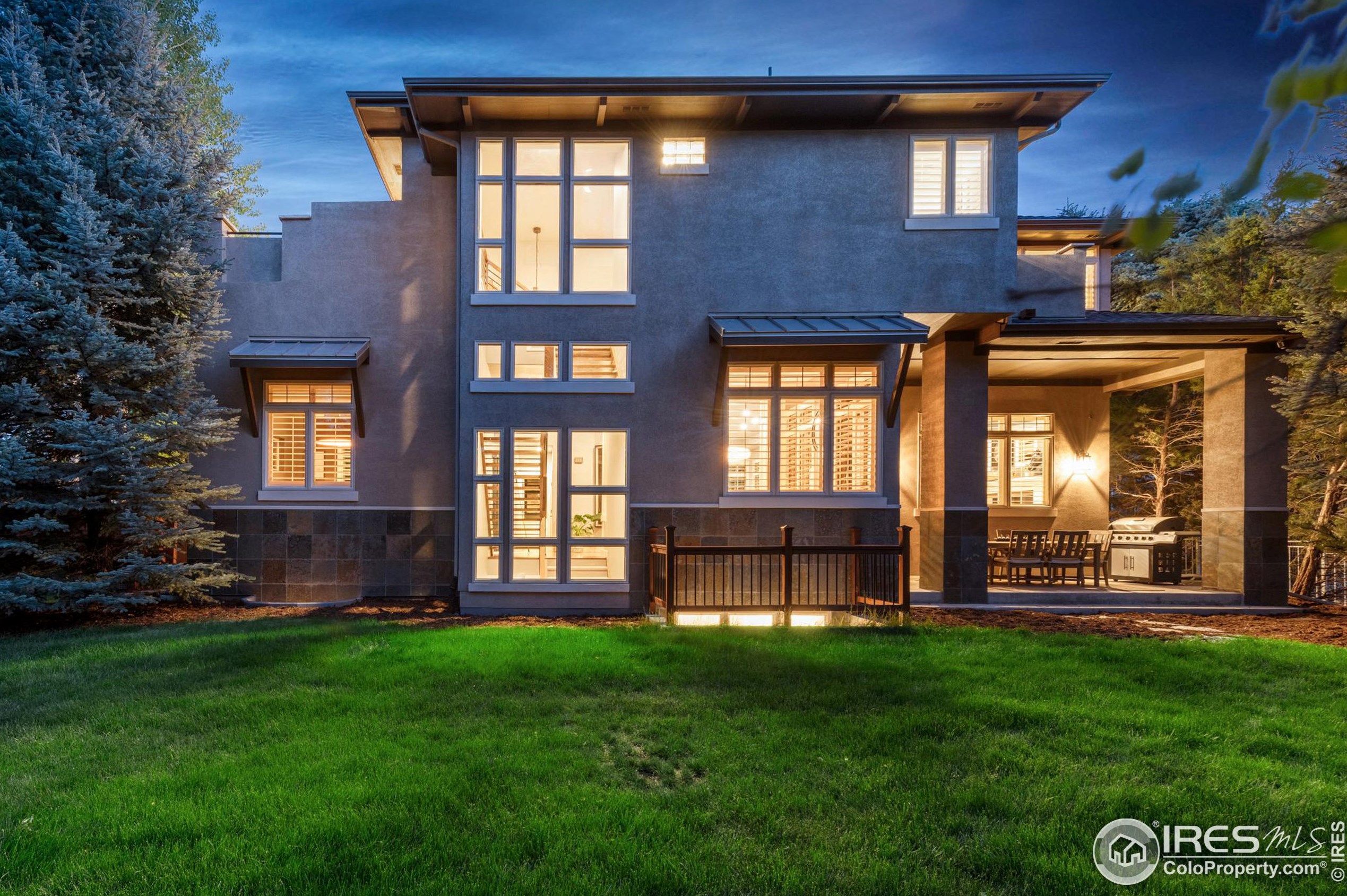 4004 Milano Ln, Longmont, CO 80503-8985
