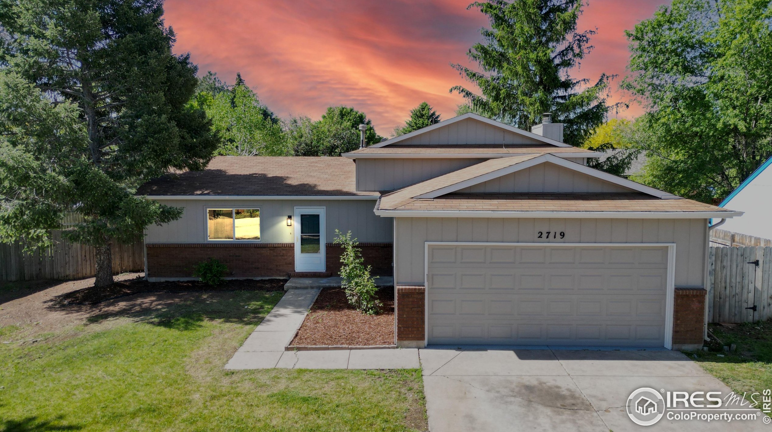 2719 Wyandotte Dr, Fort Collins, CO 80526-1317
