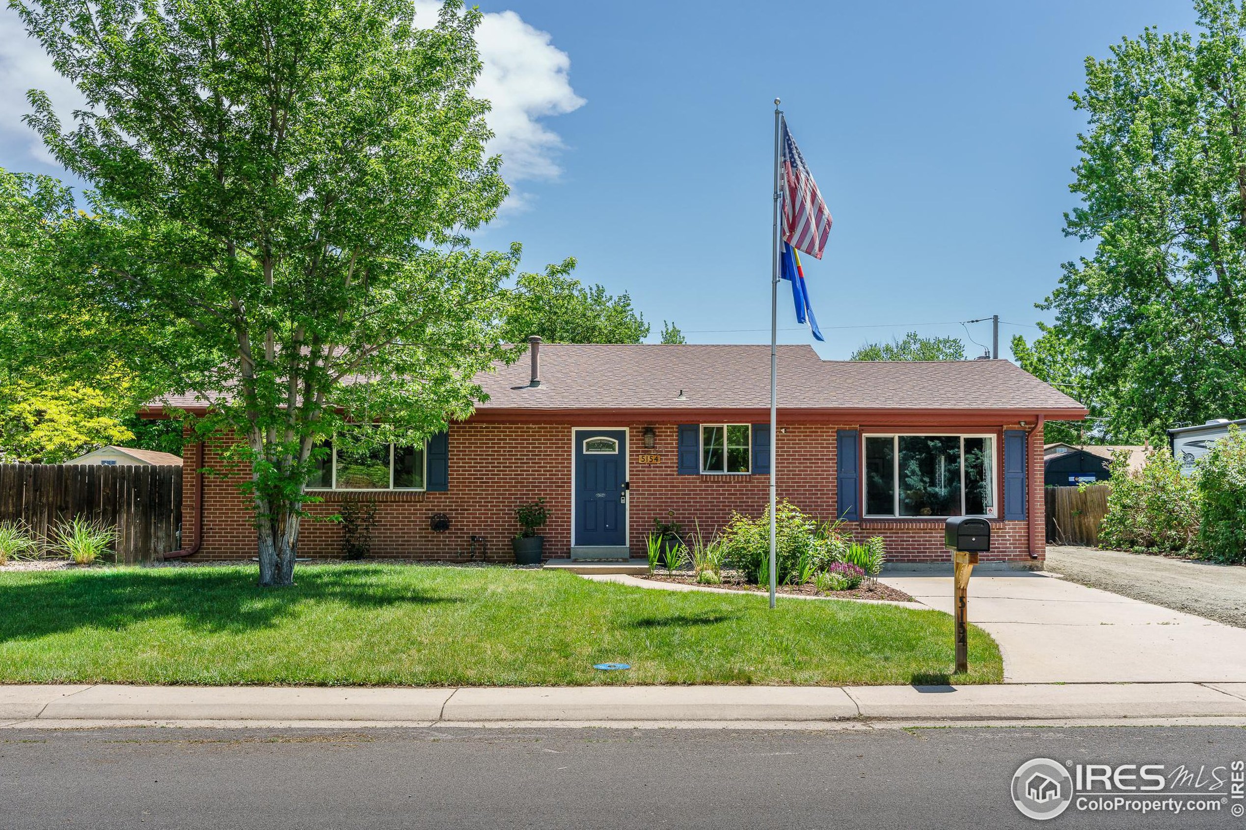 5154 Zinnia Ct, Arvada, CO 80002-1747
