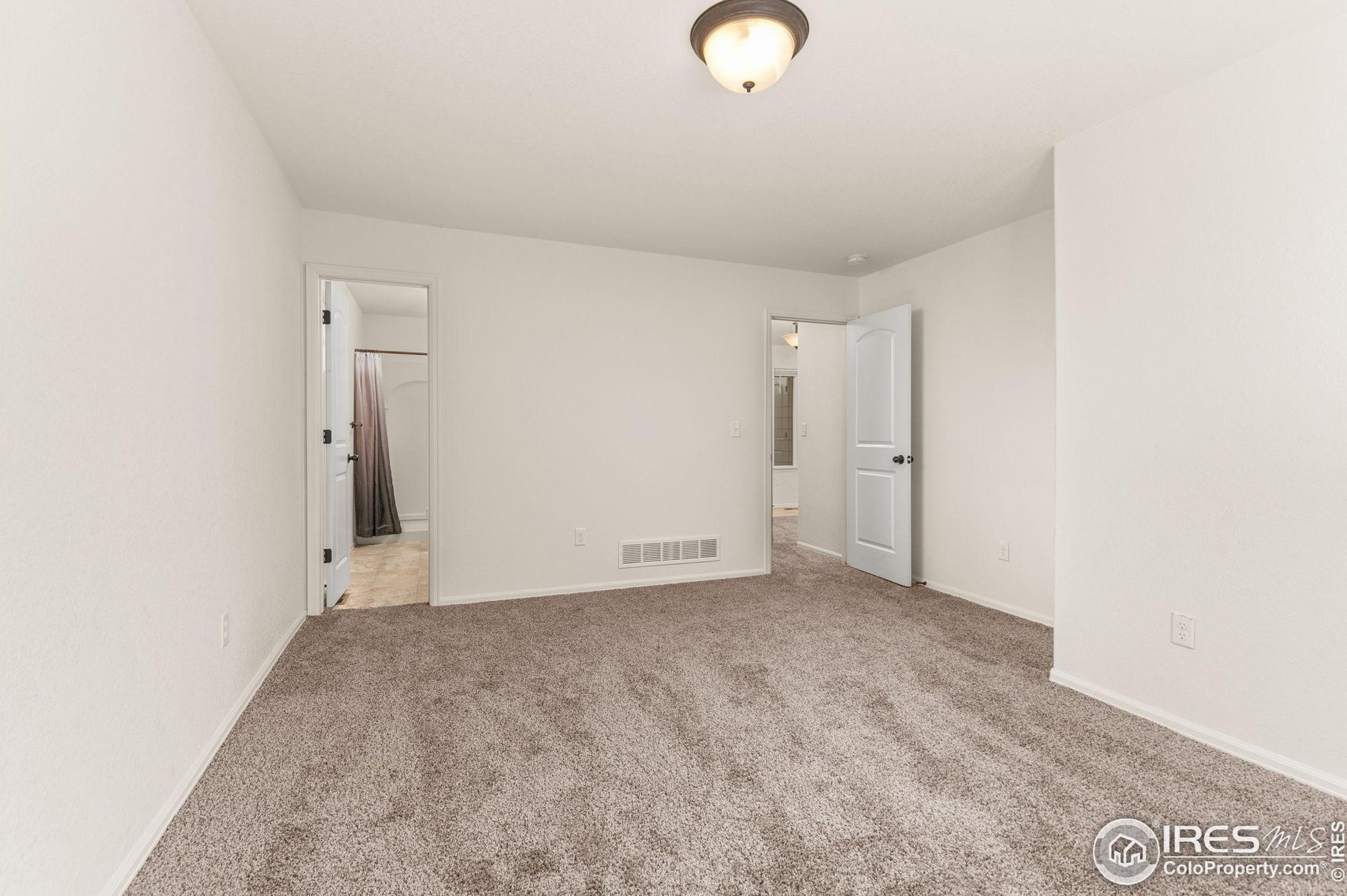 8783 16th Street Rd, Greeley CO  80634 exterior