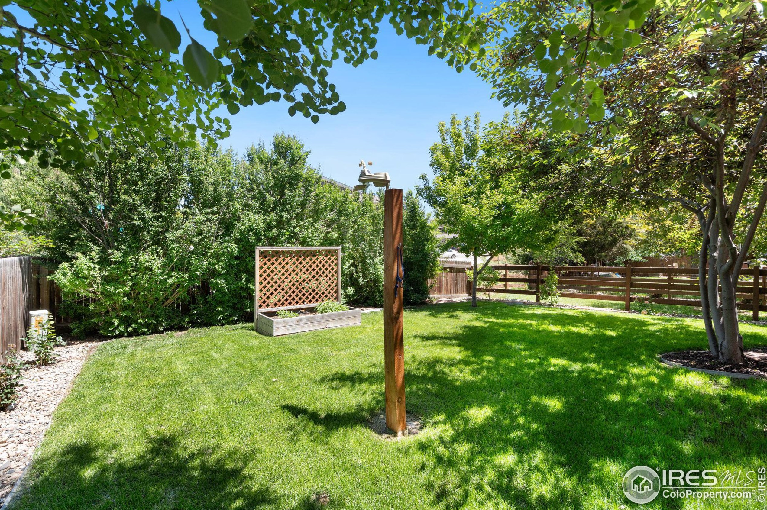 450 Peyton Dr, Fort Collins CO  80525-8259 exterior