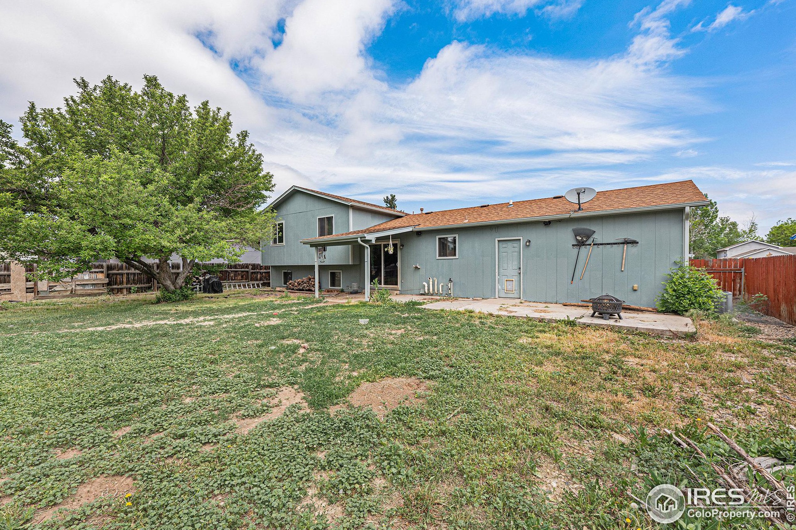 1428 Avondale Pl, Loveland CO exterior