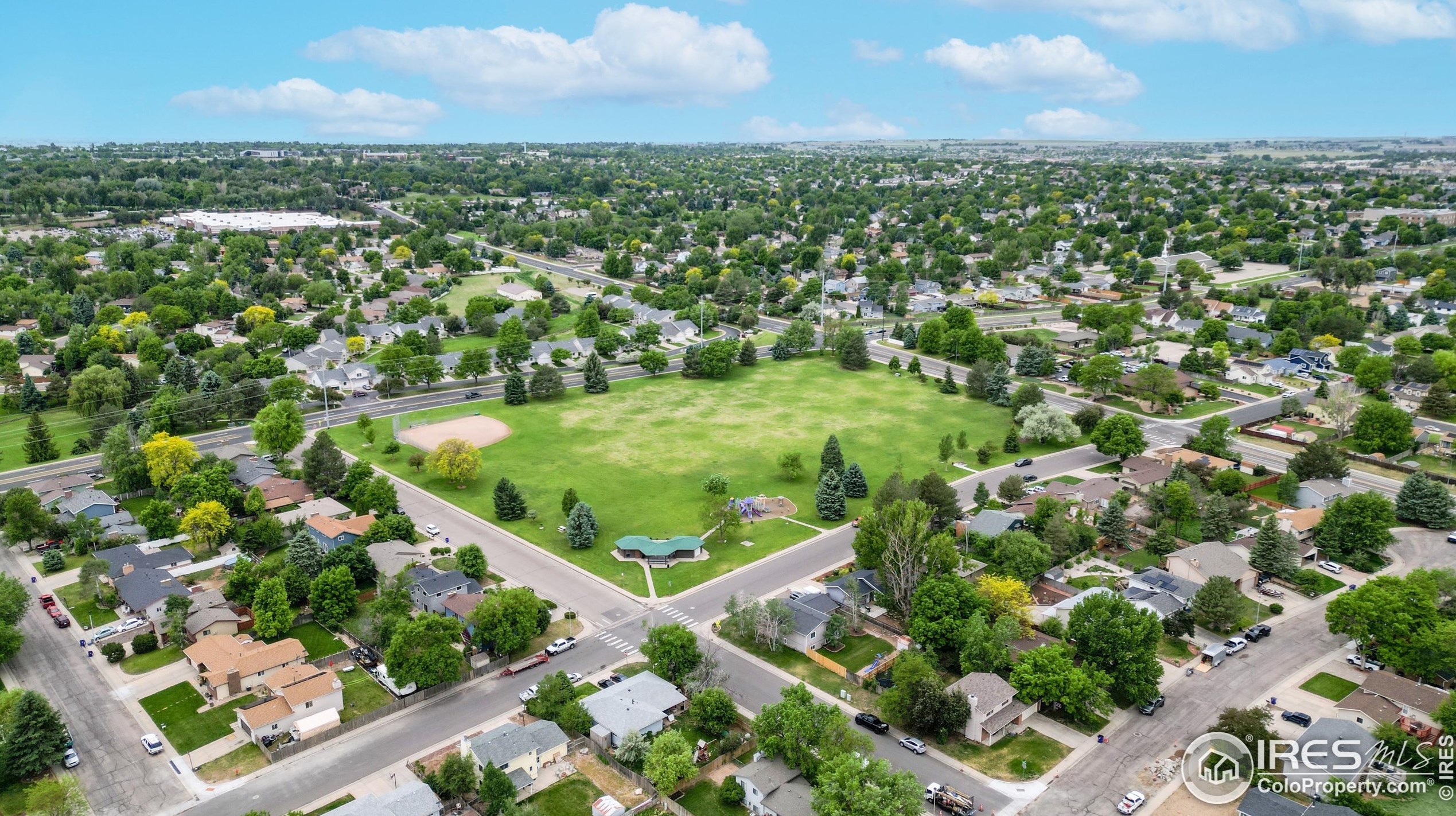 301 44th Avenue Ct, Greeley CO 80634-1091 exterior