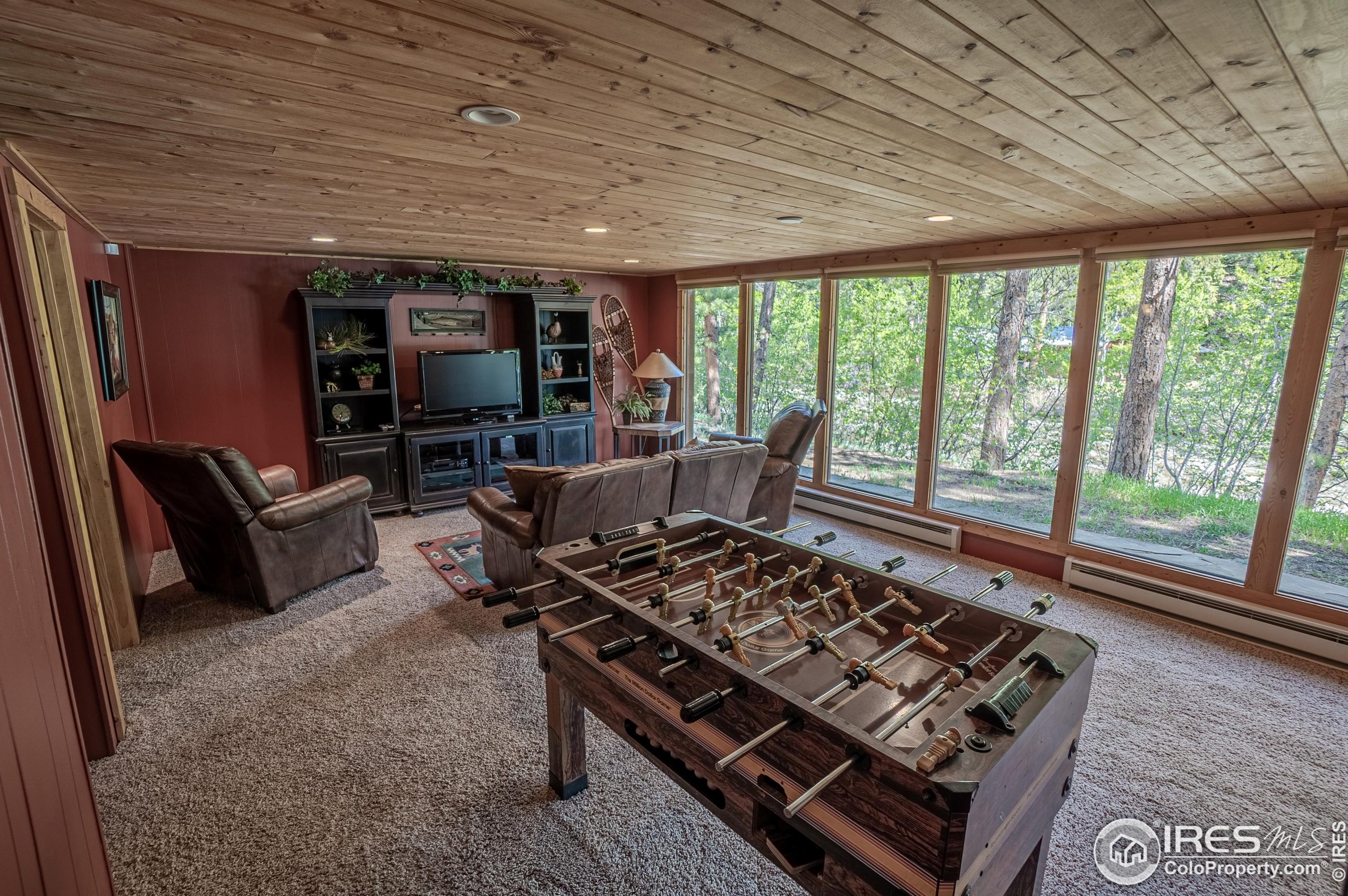 348 Crown Pt Dr, Bellvue CO 80512-9411 exterior