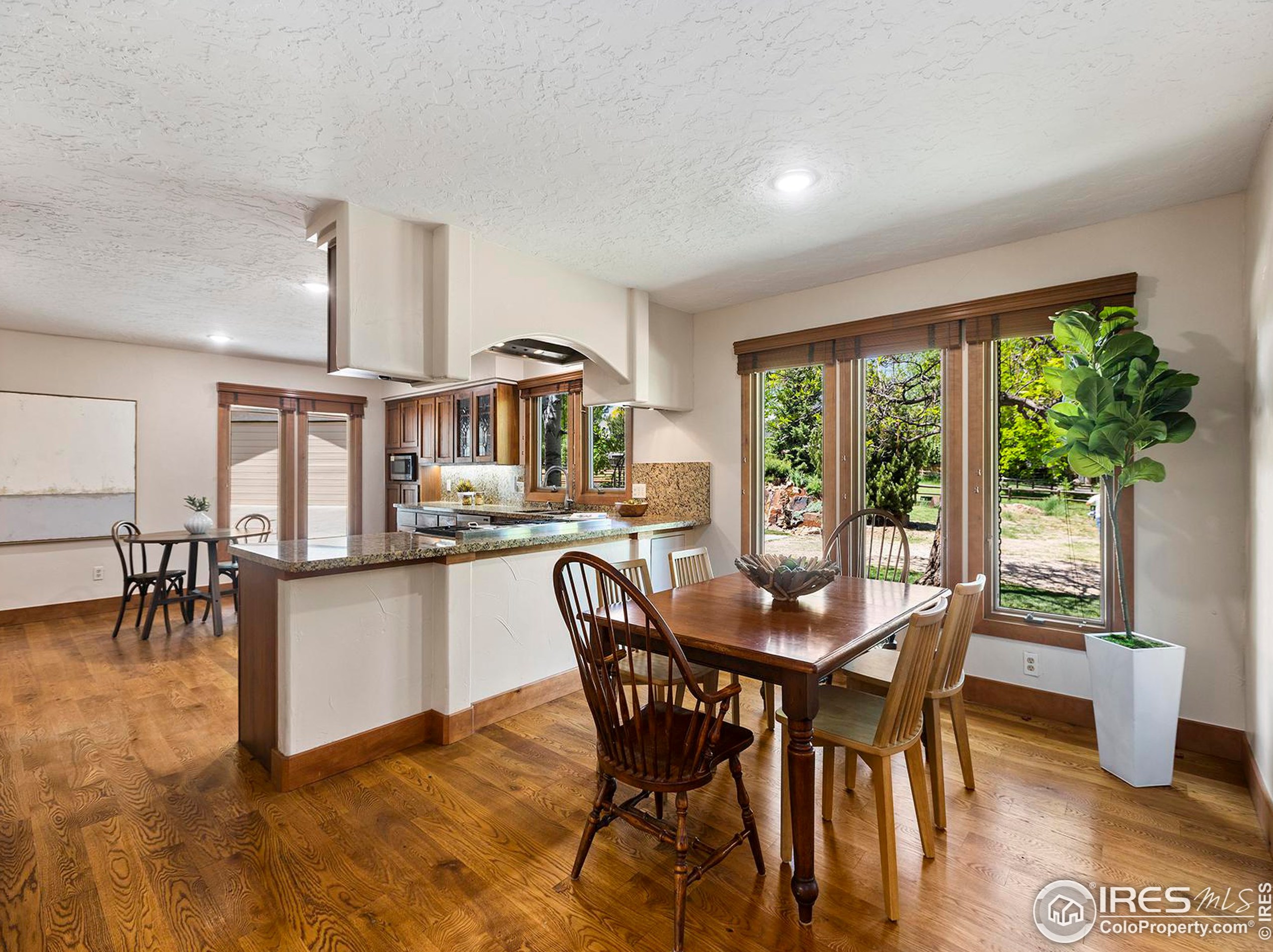 5223 Paradise Ln, Fort Collins CO  80526-4324 exterior