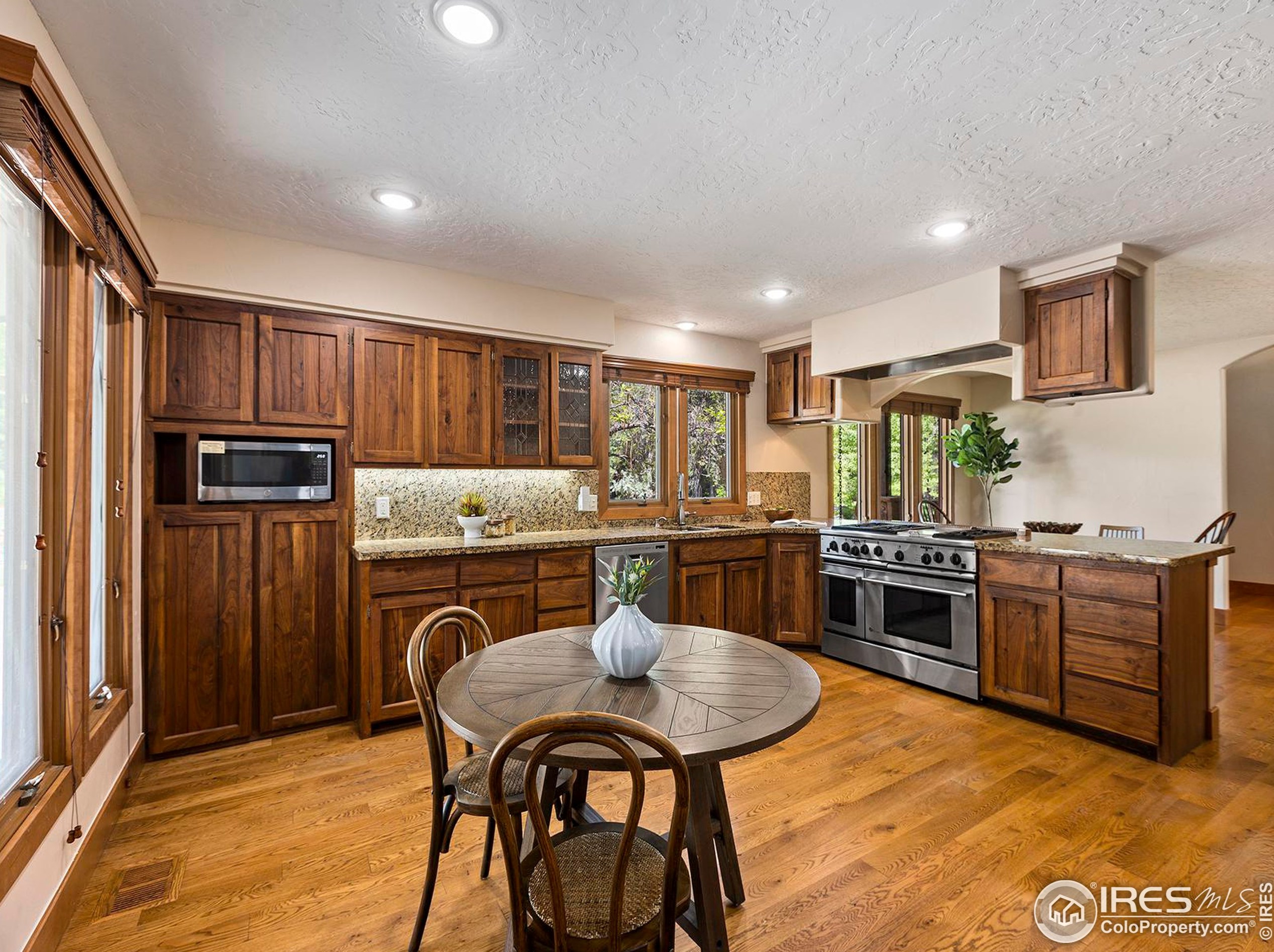 5223 Paradise Ln, Fort Collins CO  80526-4324 exterior