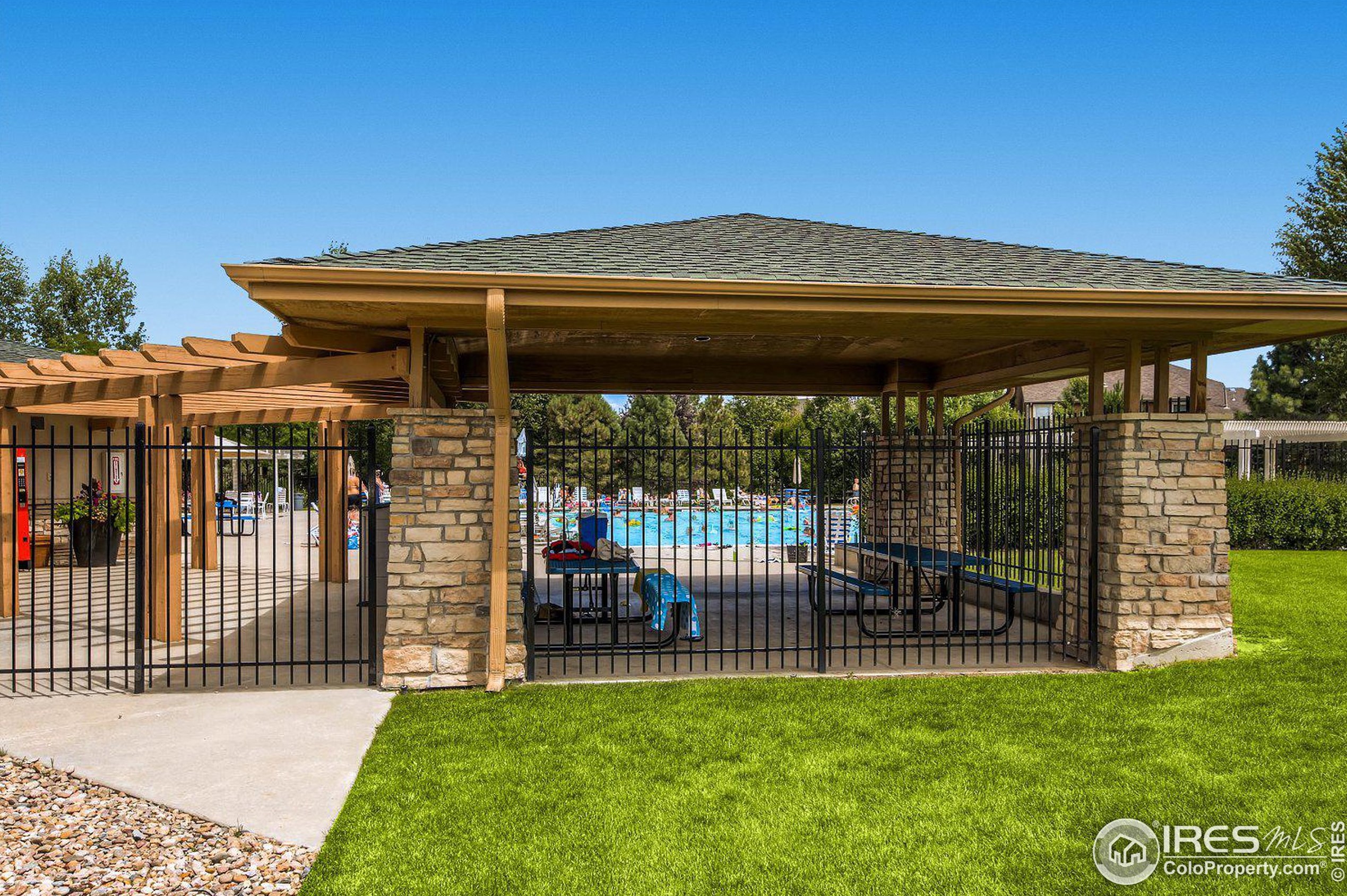 14185 Whitney Cir, Westminster CO 80023-4508 exterior