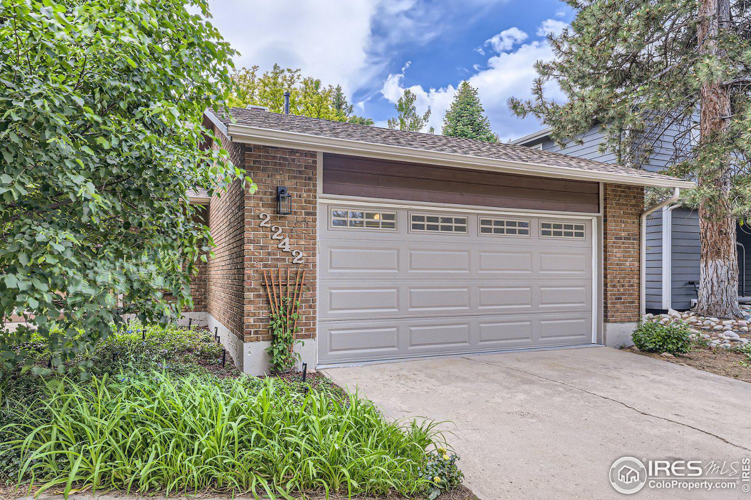 2242 Juniper Ct, Boulder, CO 80304-1923