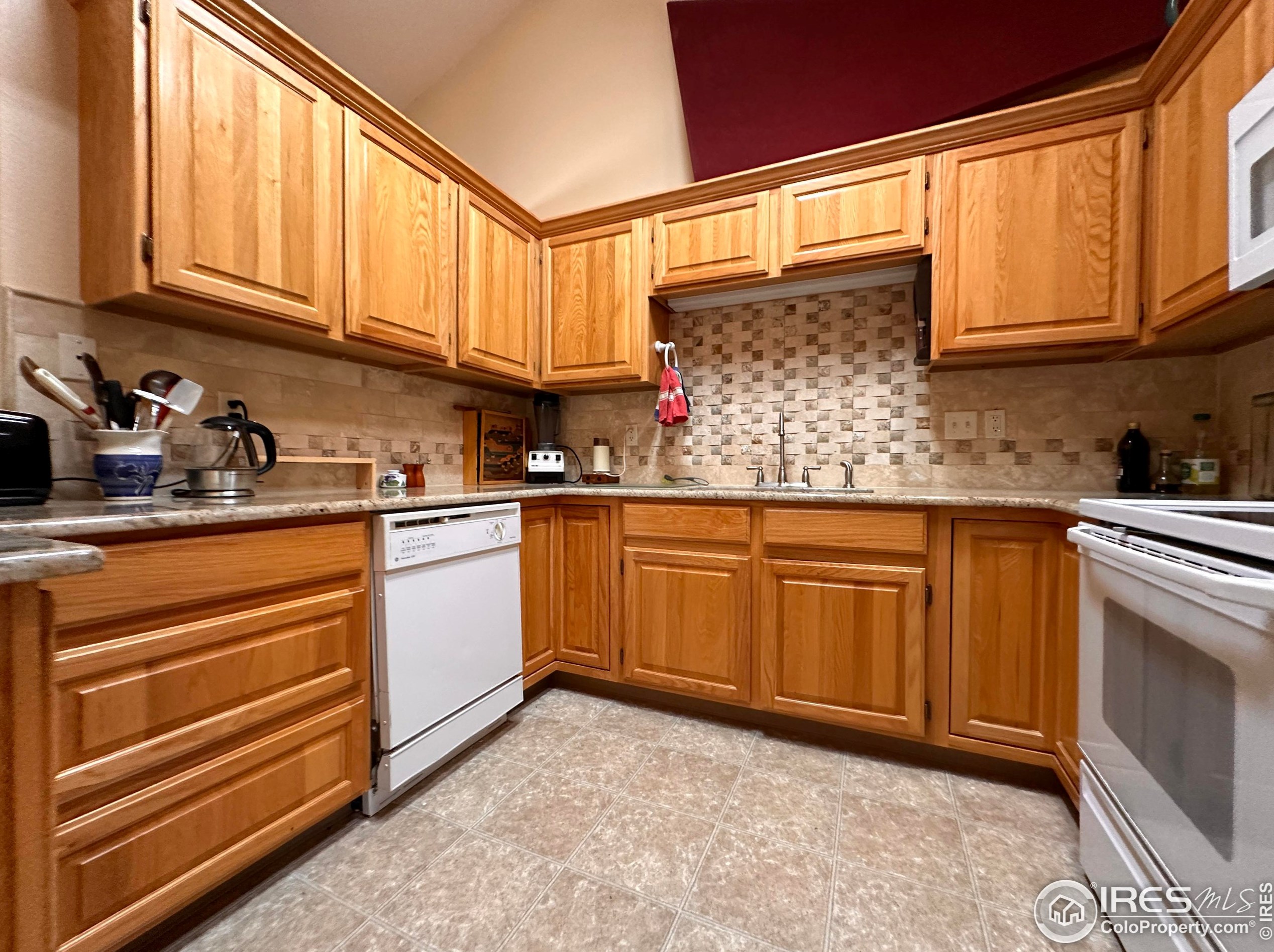 1100 Evenstar Ct, Fort Collins CO  80526-1858 exterior