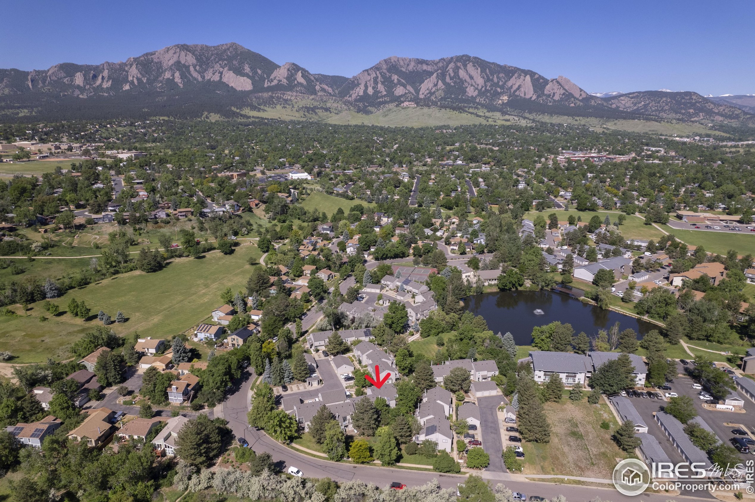 4853 Moorhead Cir, Boulder, CO 80305-6155