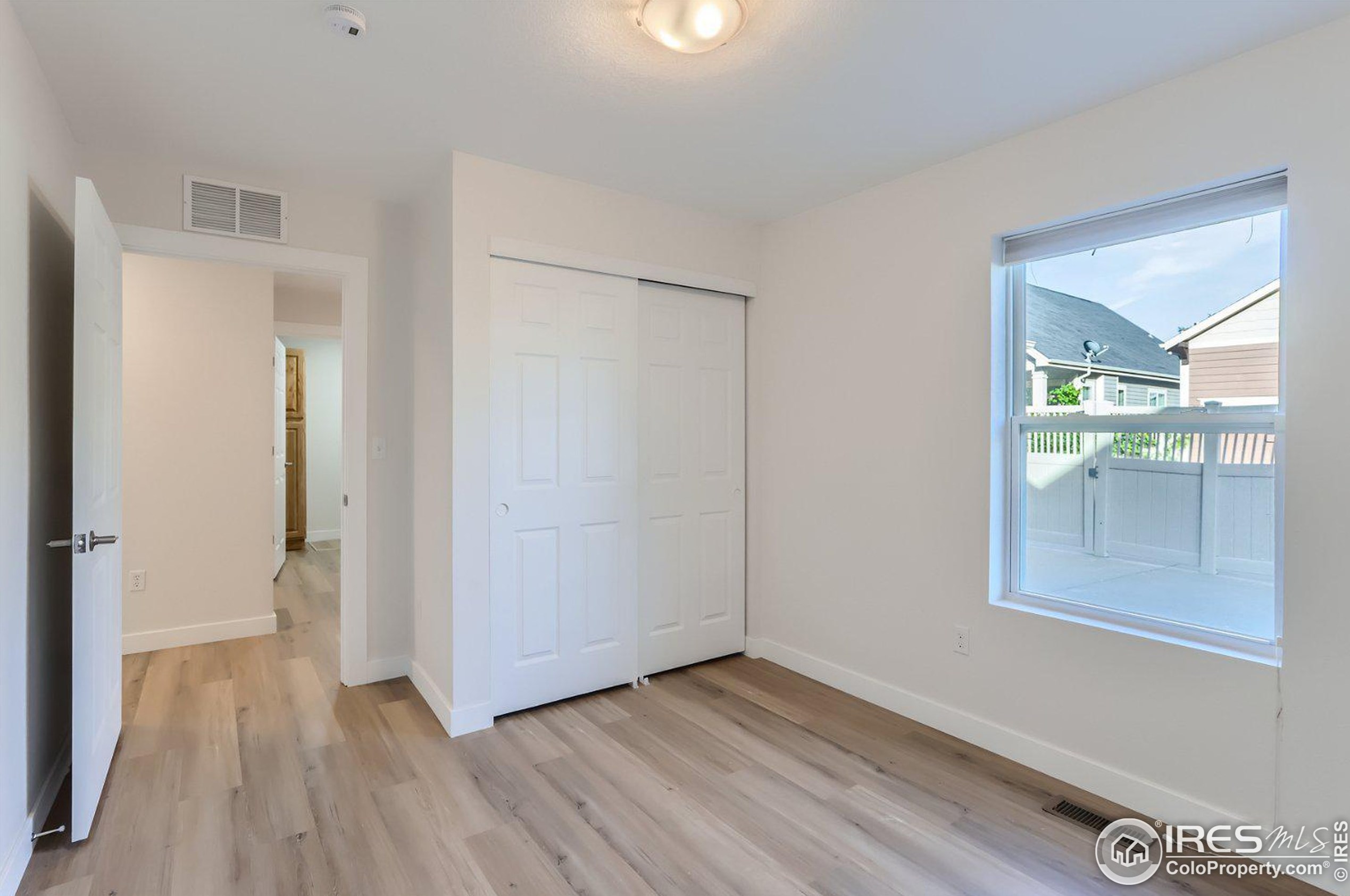 1416 Bluemoon Dr, Longmont CO 80504-1770 exterior