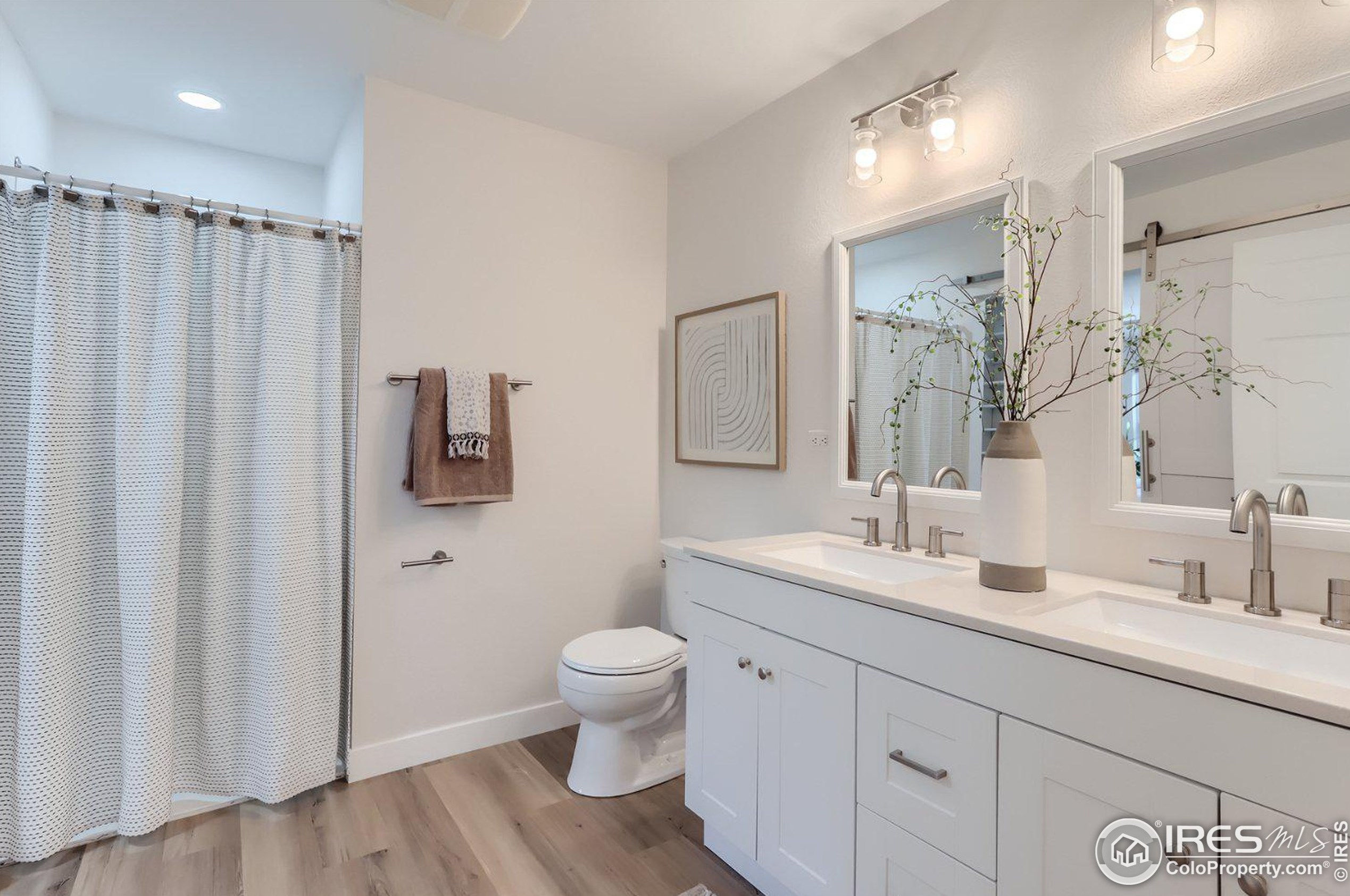 1416 Bluemoon Dr, Longmont CO 80504-1770 exterior