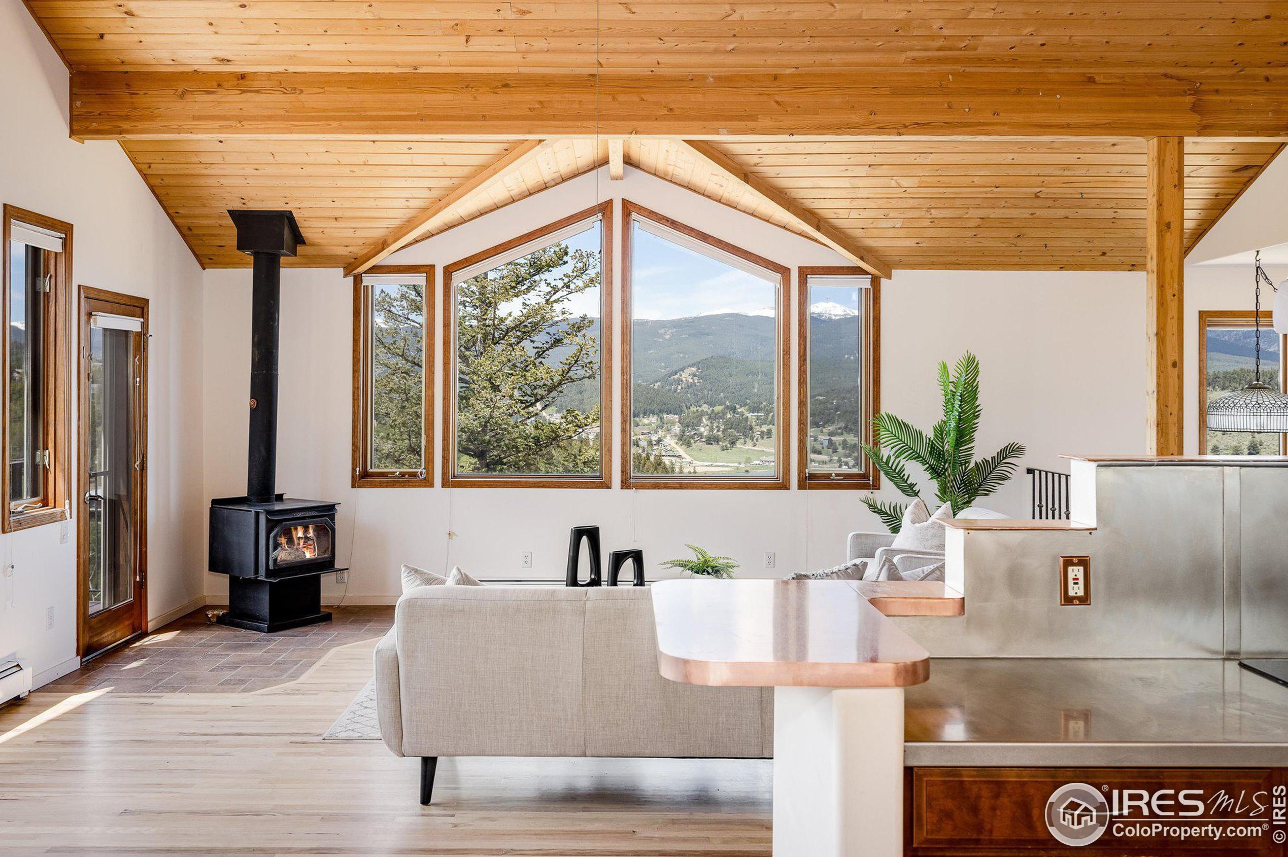 64 Doe Trl, Nederland CO exterior