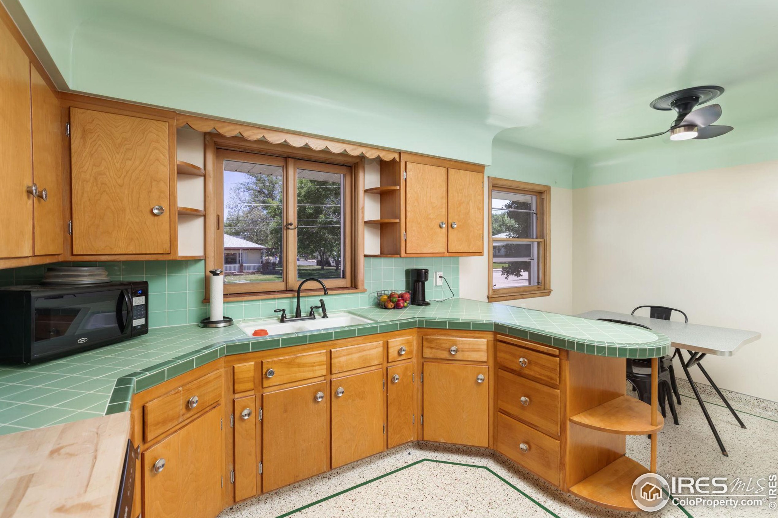 2101 14 St Rd, Greeley CO 80634-2400 exterior