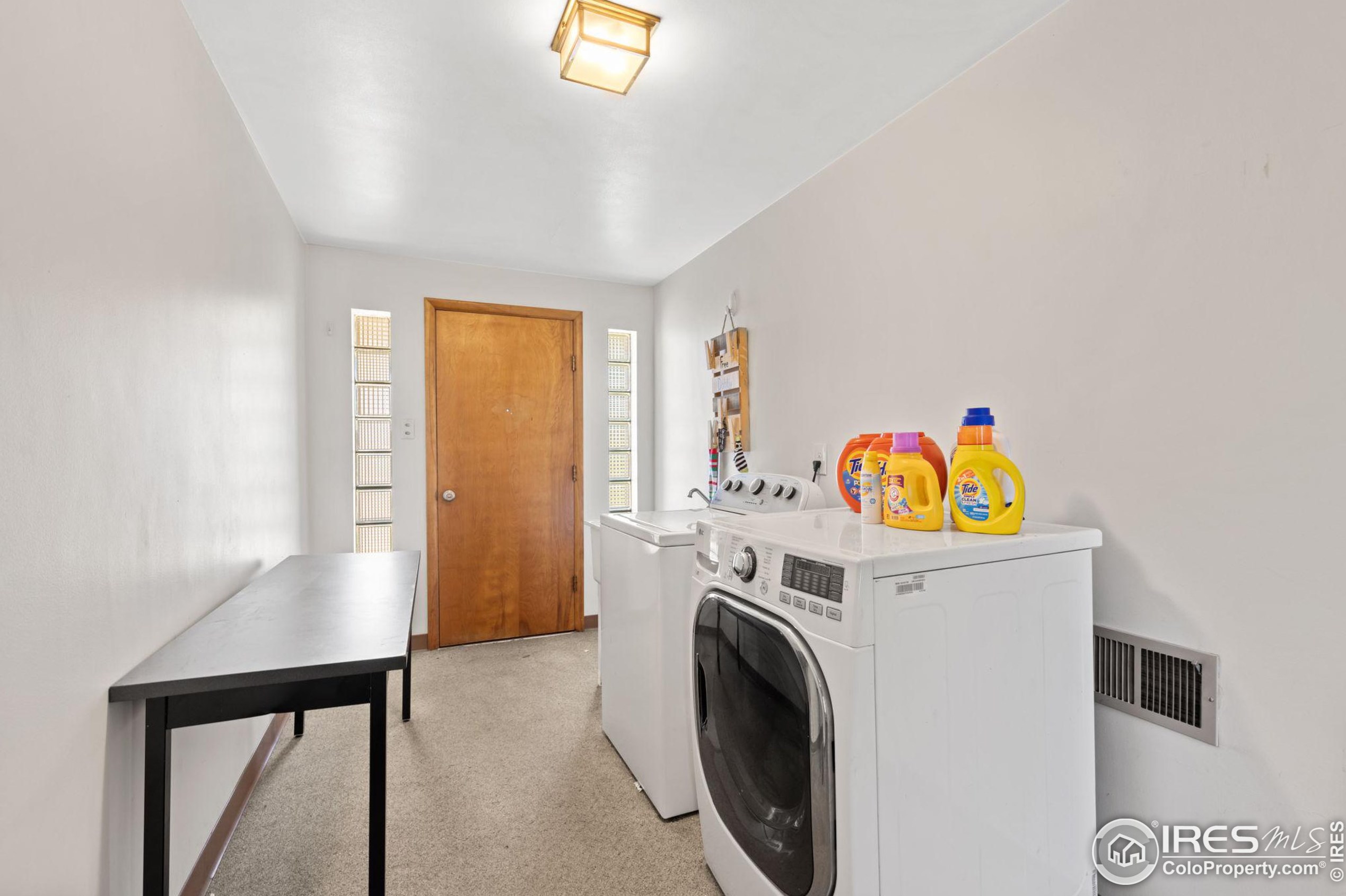 2101 14 St Rd, Greeley CO 80634-2400 exterior