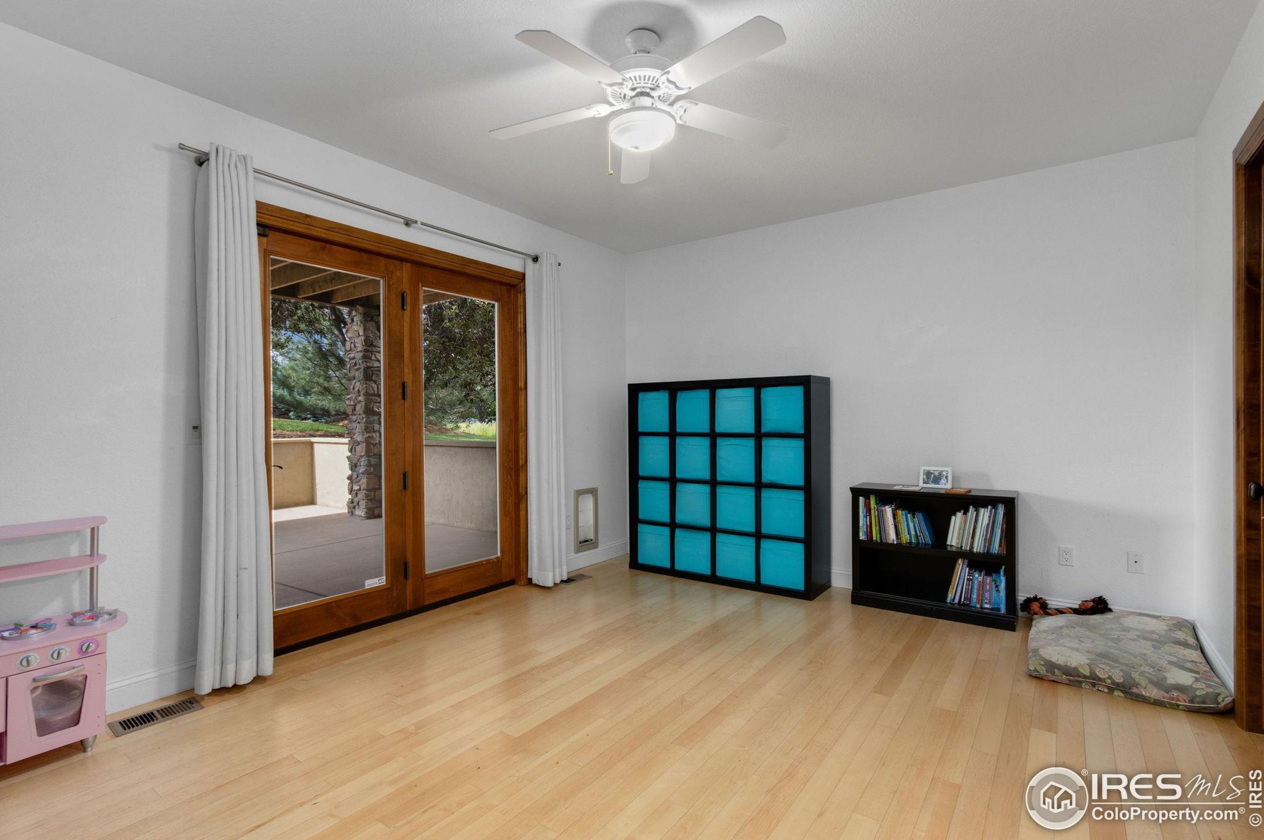 8103 Golden Eagle Rd, Fort Collins CO  80528-9347 exterior