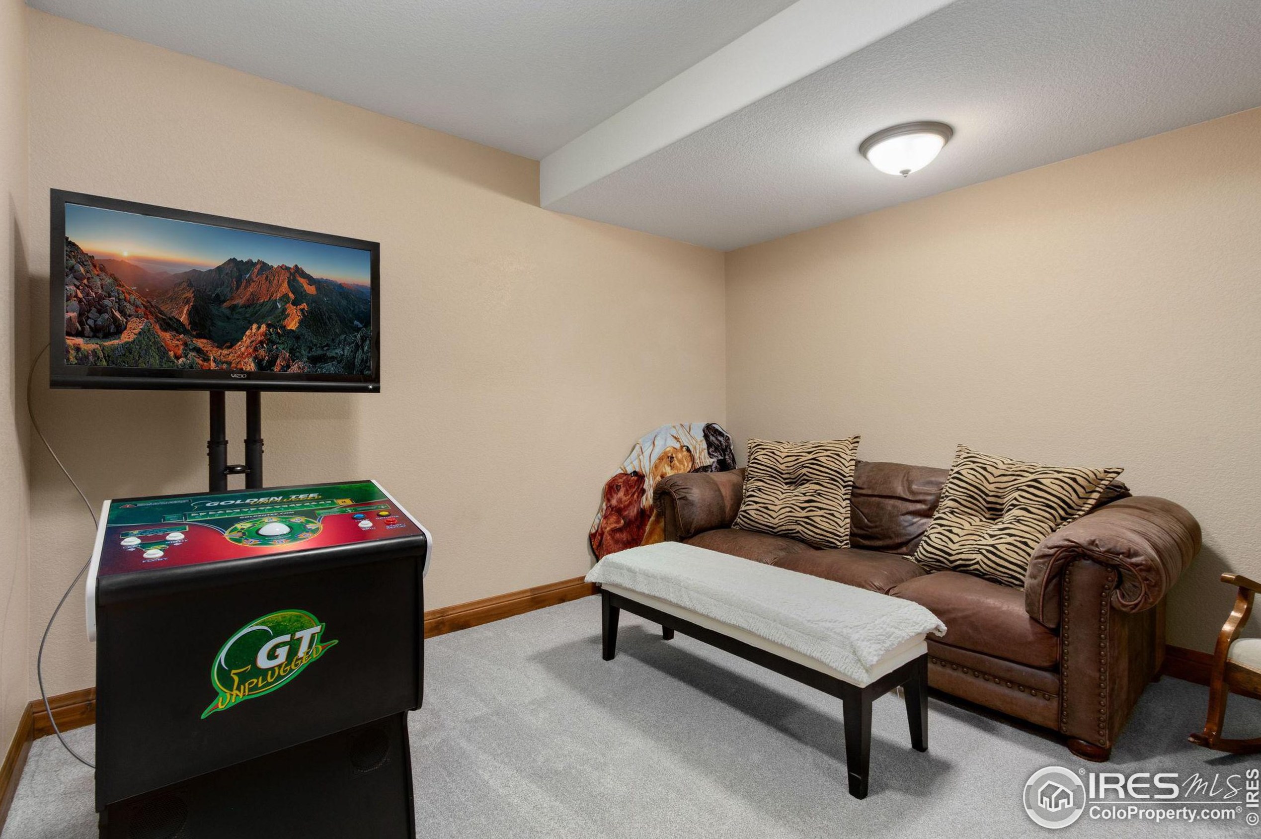 8103 Golden Eagle Rd, Fort Collins CO  80528-9347 exterior