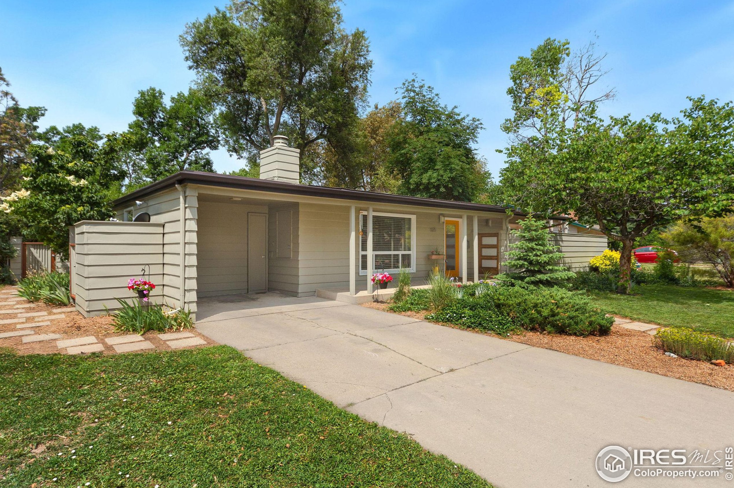 125 Yale Ave, Fort Collins, CO 80525-1717