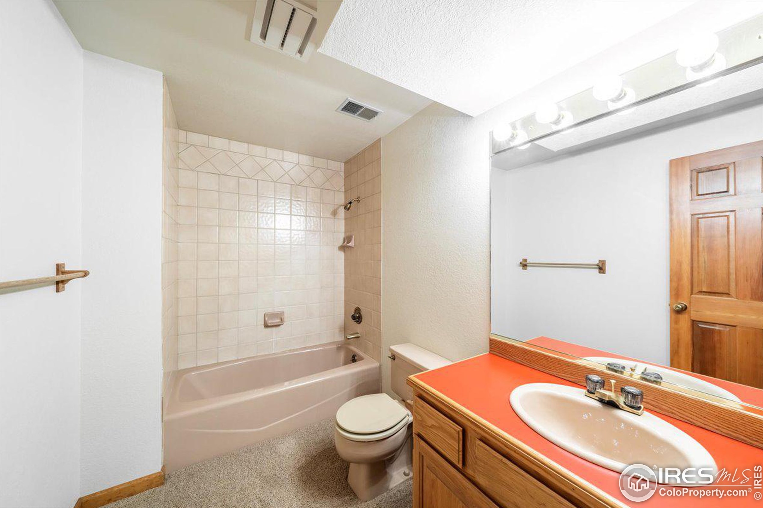 1031 48 Ave, Greeley CO 80634-2304 exterior