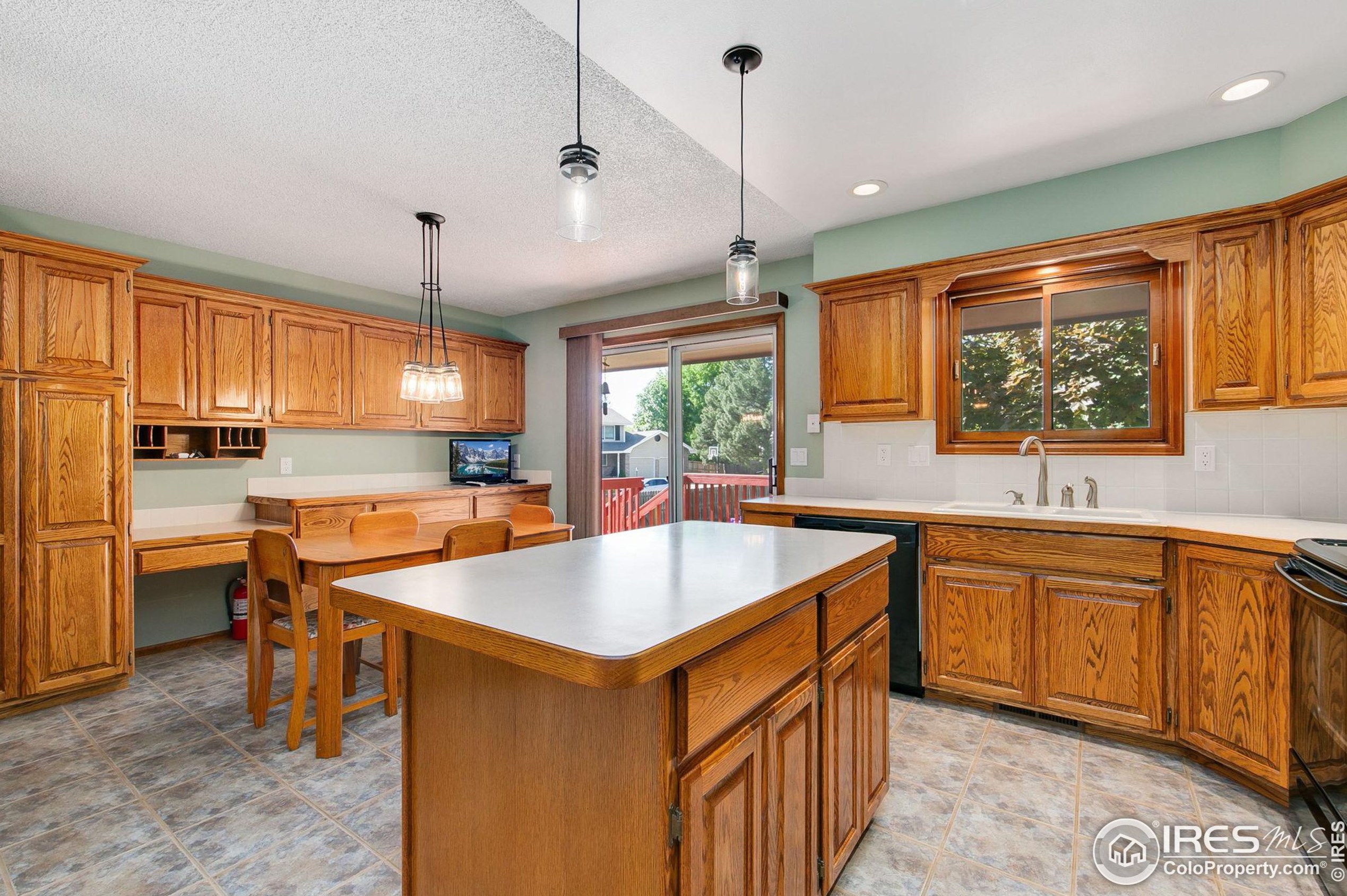 1743 Eastwood Ct, Fort Collins CO  80525-2030 exterior