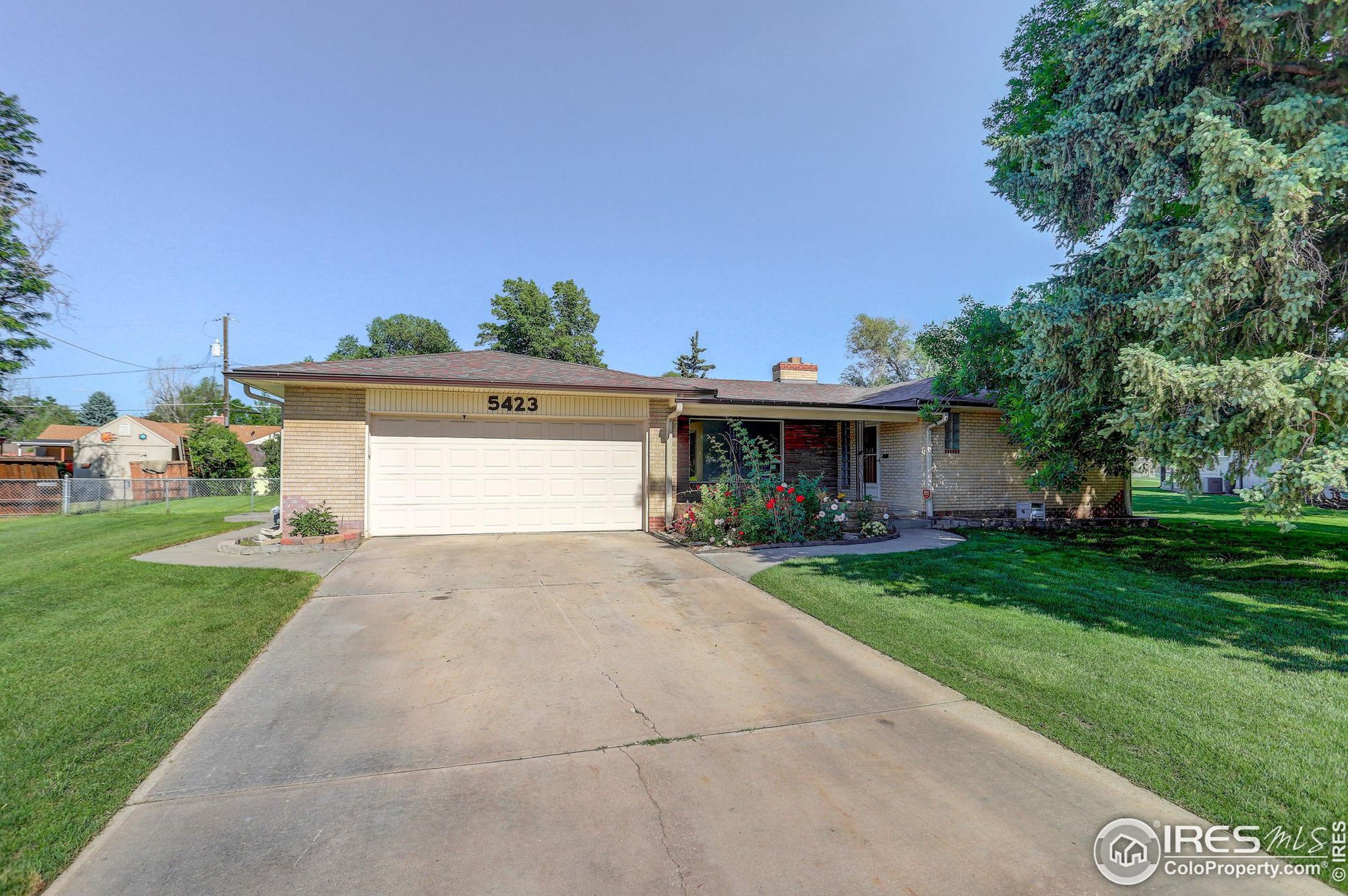 5423 Fld Ct, Arvada CO  80005-4350 exterior