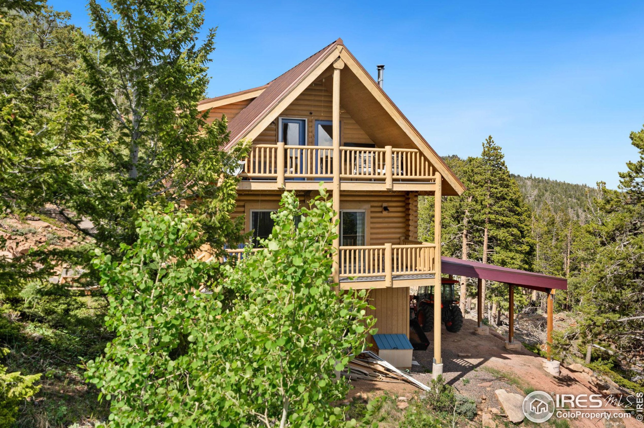 1059 Jicarilla Trl, Red Feather Lakes, CO