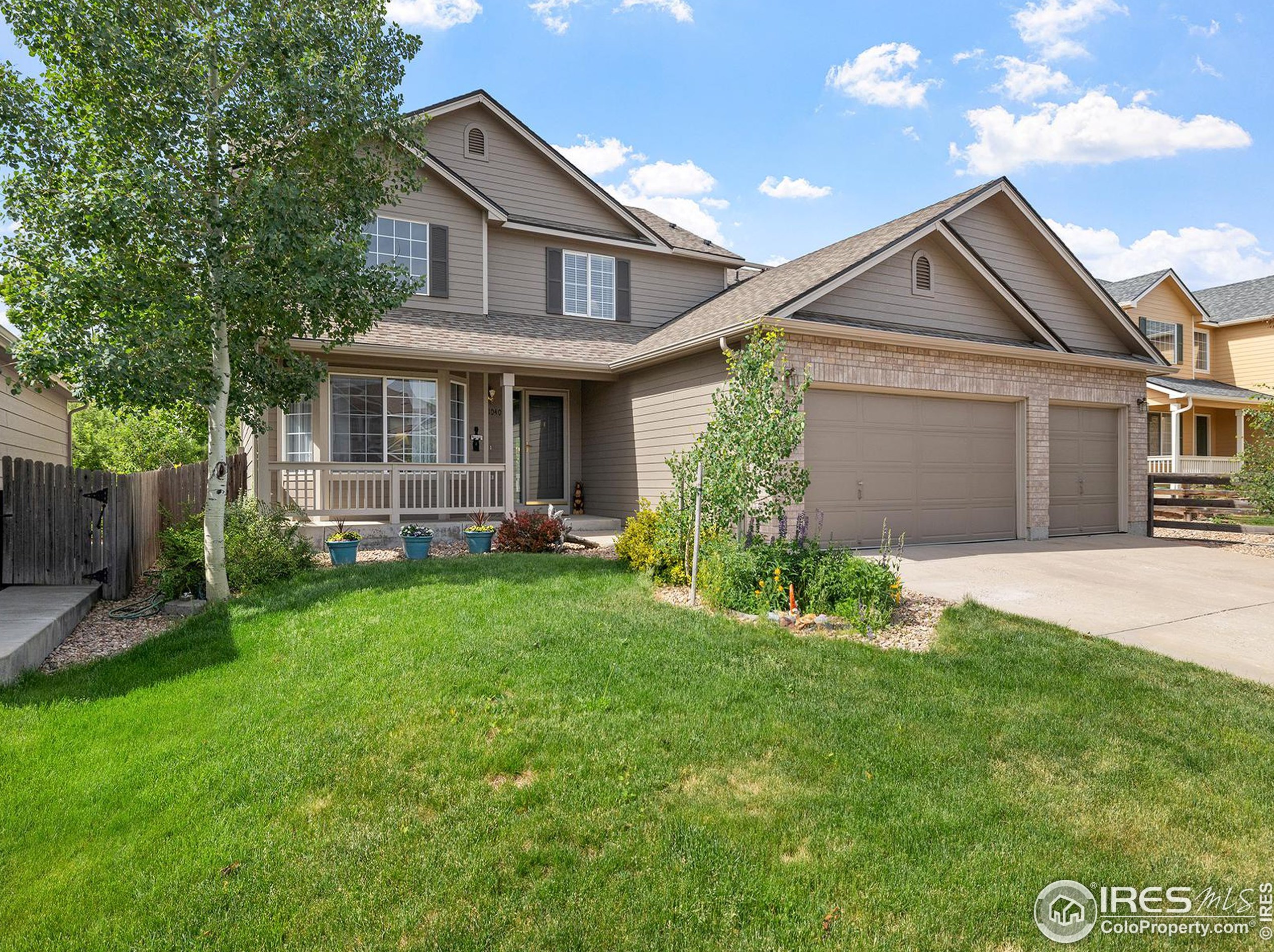 11040 Aqueduct Dr, Littleton, CO 80127-1661