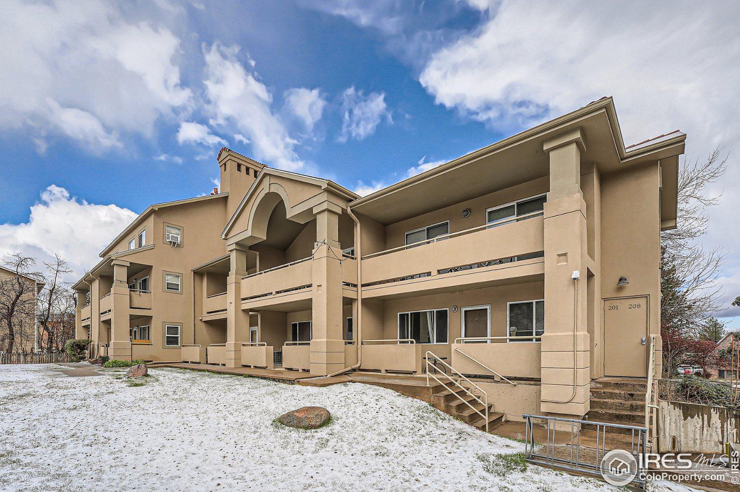 935 Broadway St, Boulder, CO